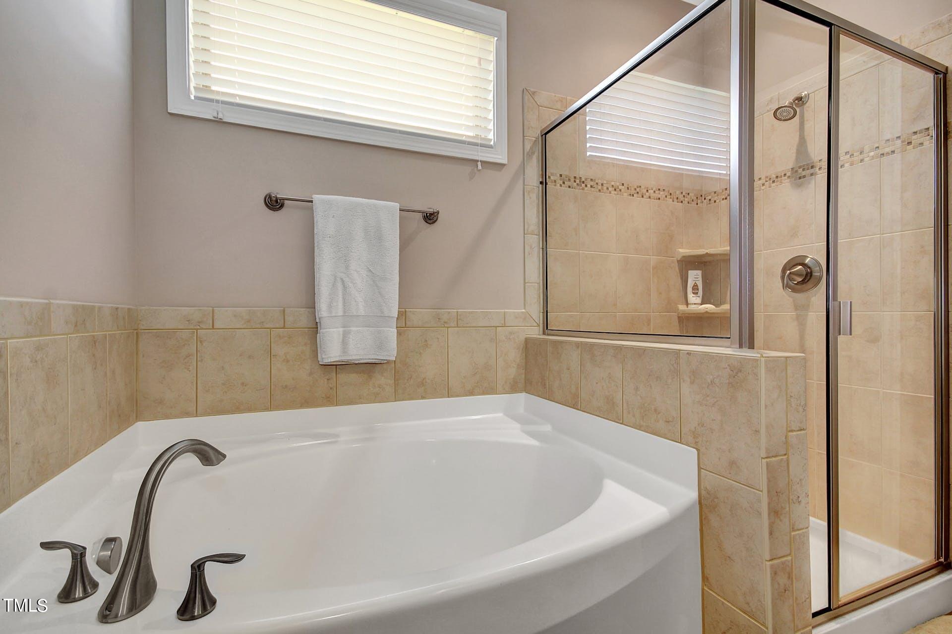 813 Wildflower Ridge Road Property Photo 11