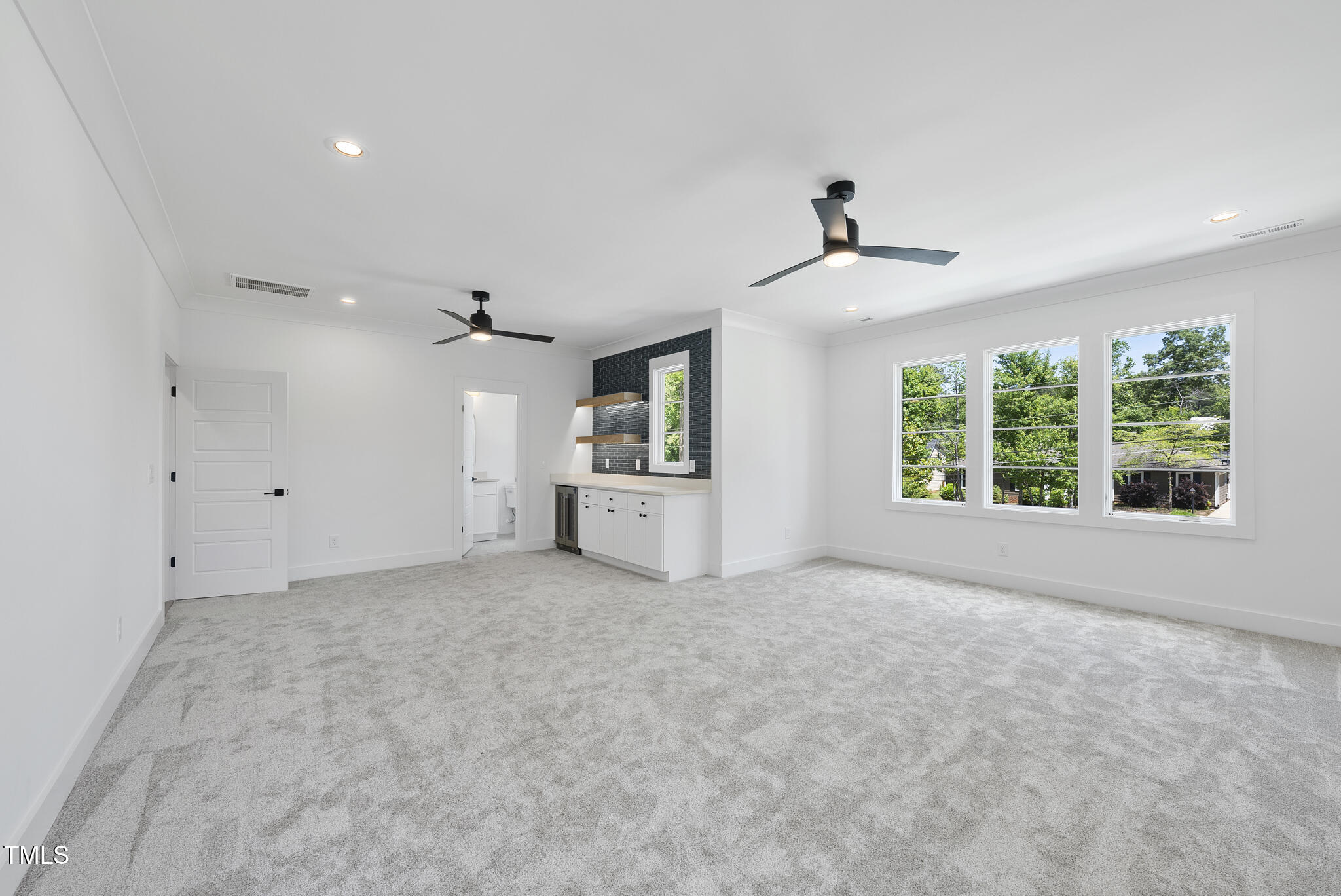 5305 Dixon Drive Property Photo 27