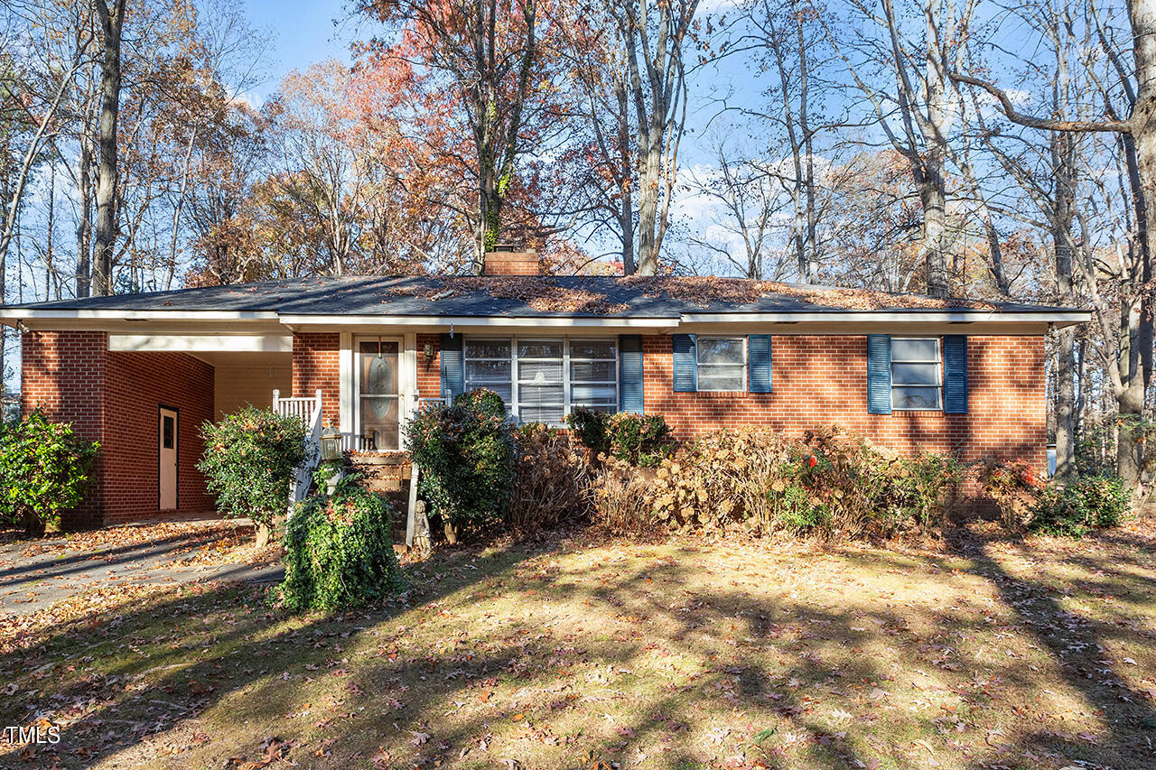 3011 Old Raleigh Road Property Photo 1