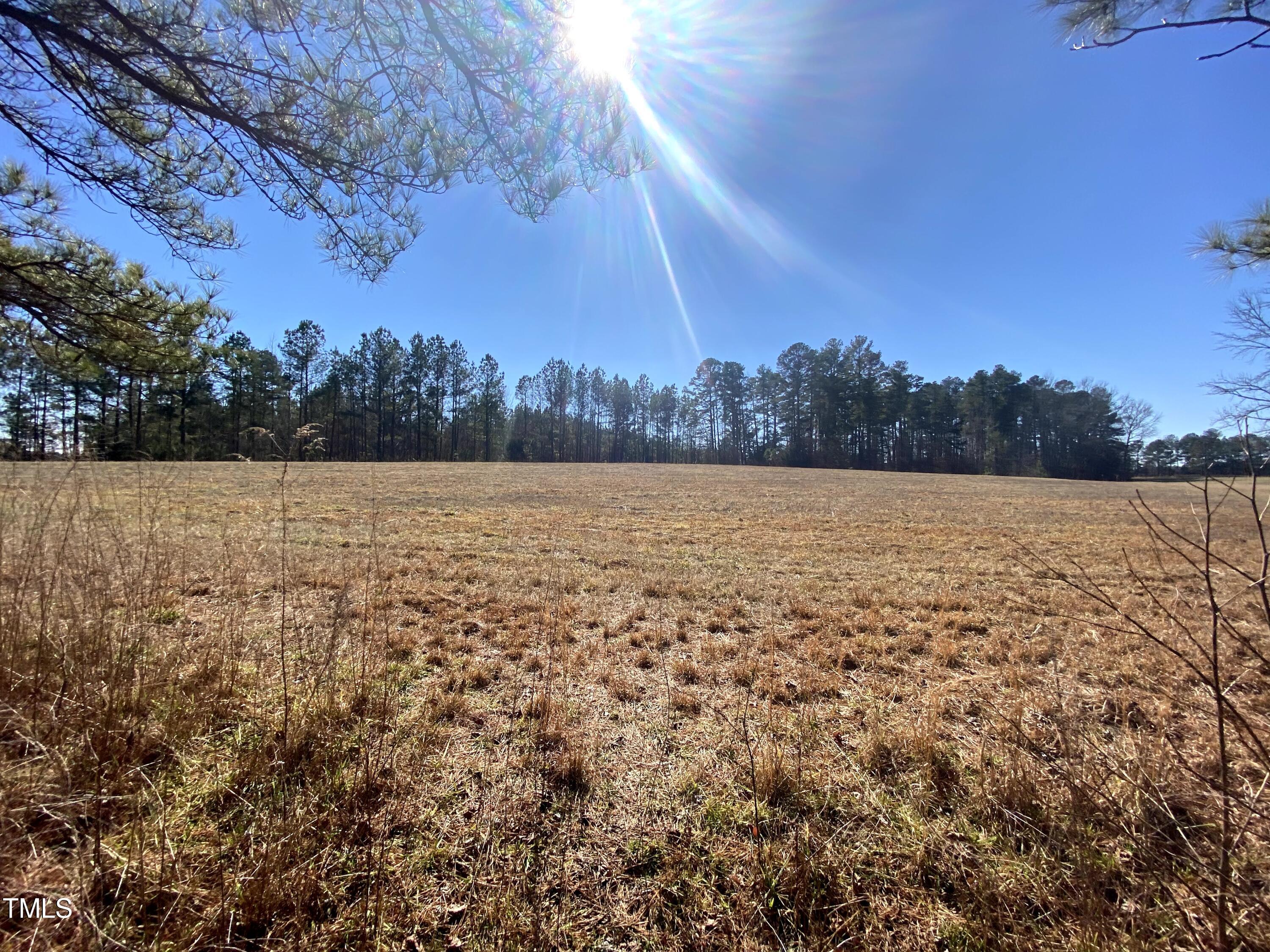 2523 Hamlin Road Property Photo 1