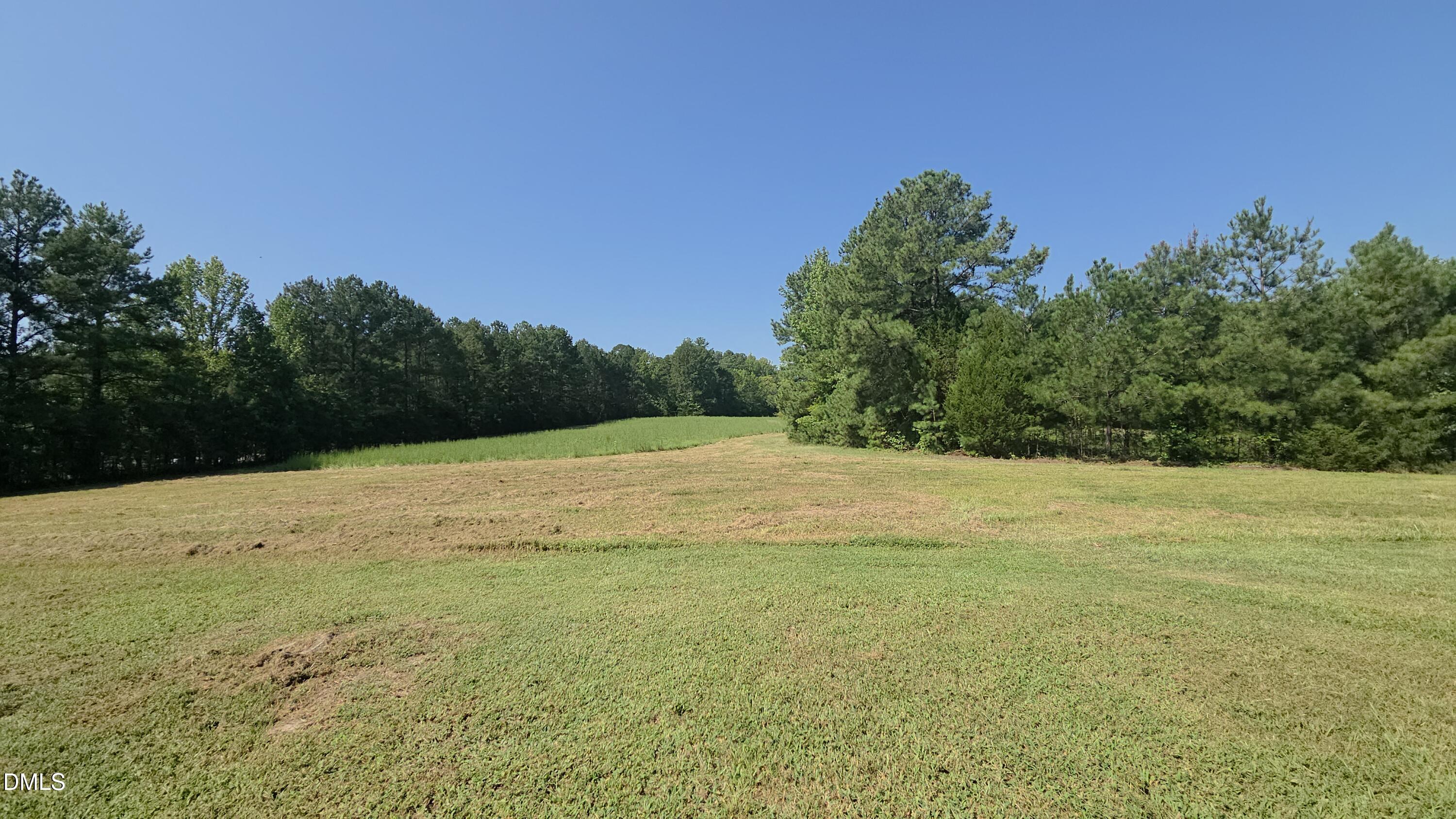 2523 Hamlin Road Property Photo 20
