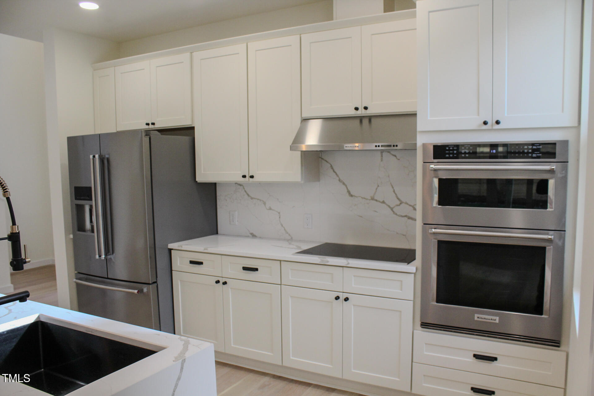 410 Chamberlin Avenue Property Photo 9