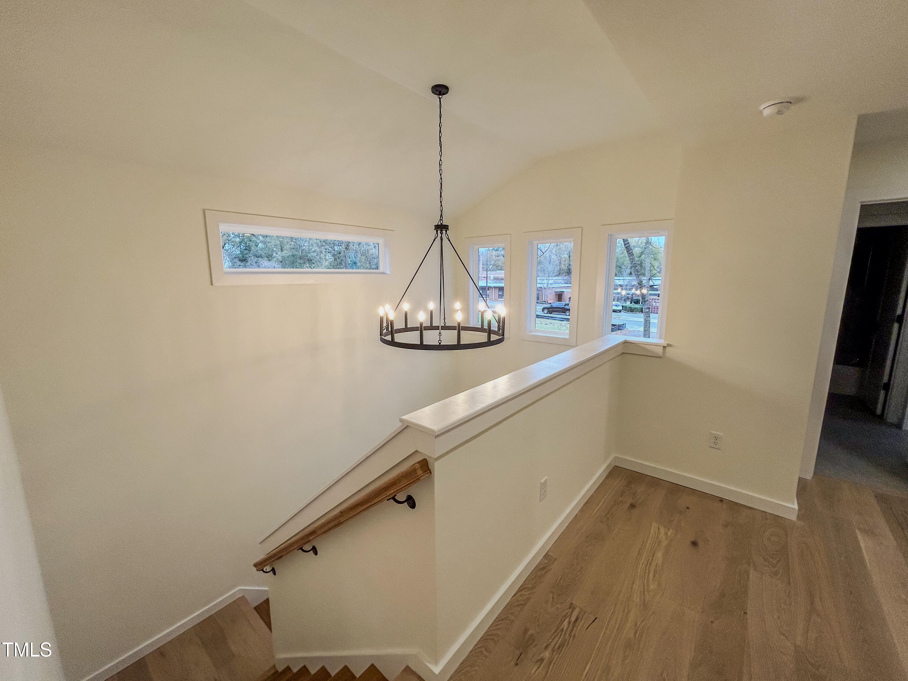 410 Chamberlin Avenue Property Photo 14