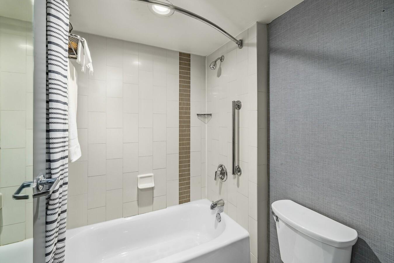 1105 Navaho Drive # A7 Property Photo 14