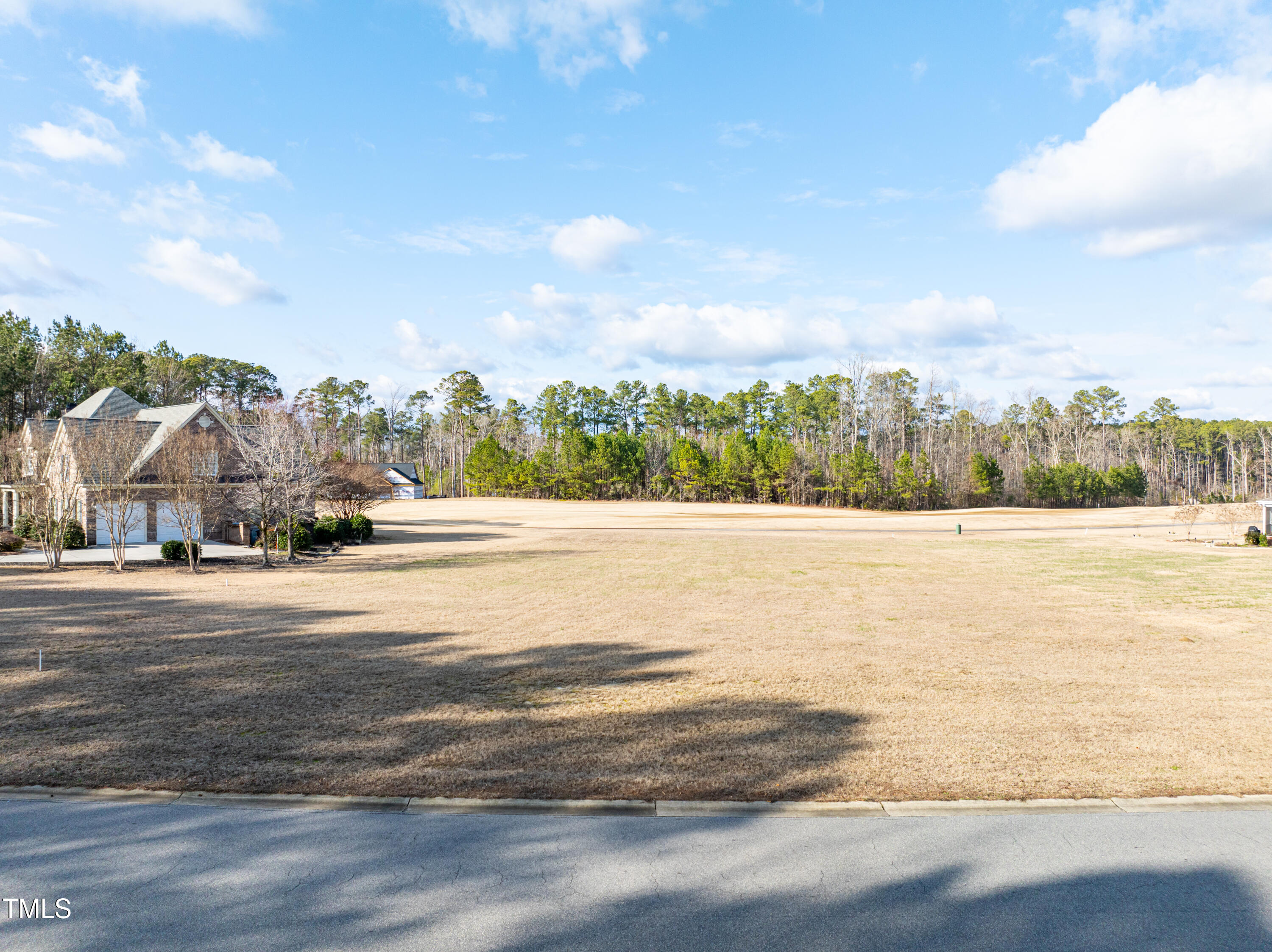 3145 Belmont Lake Drive Property Photo 2