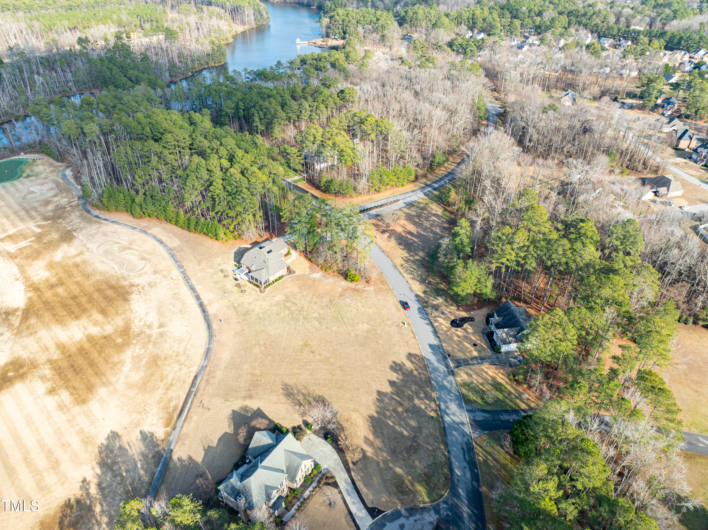 3145 Belmont Lake Drive Property Photo 5