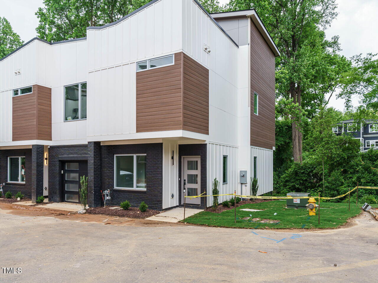 1527 Havenmont Court Property Photo