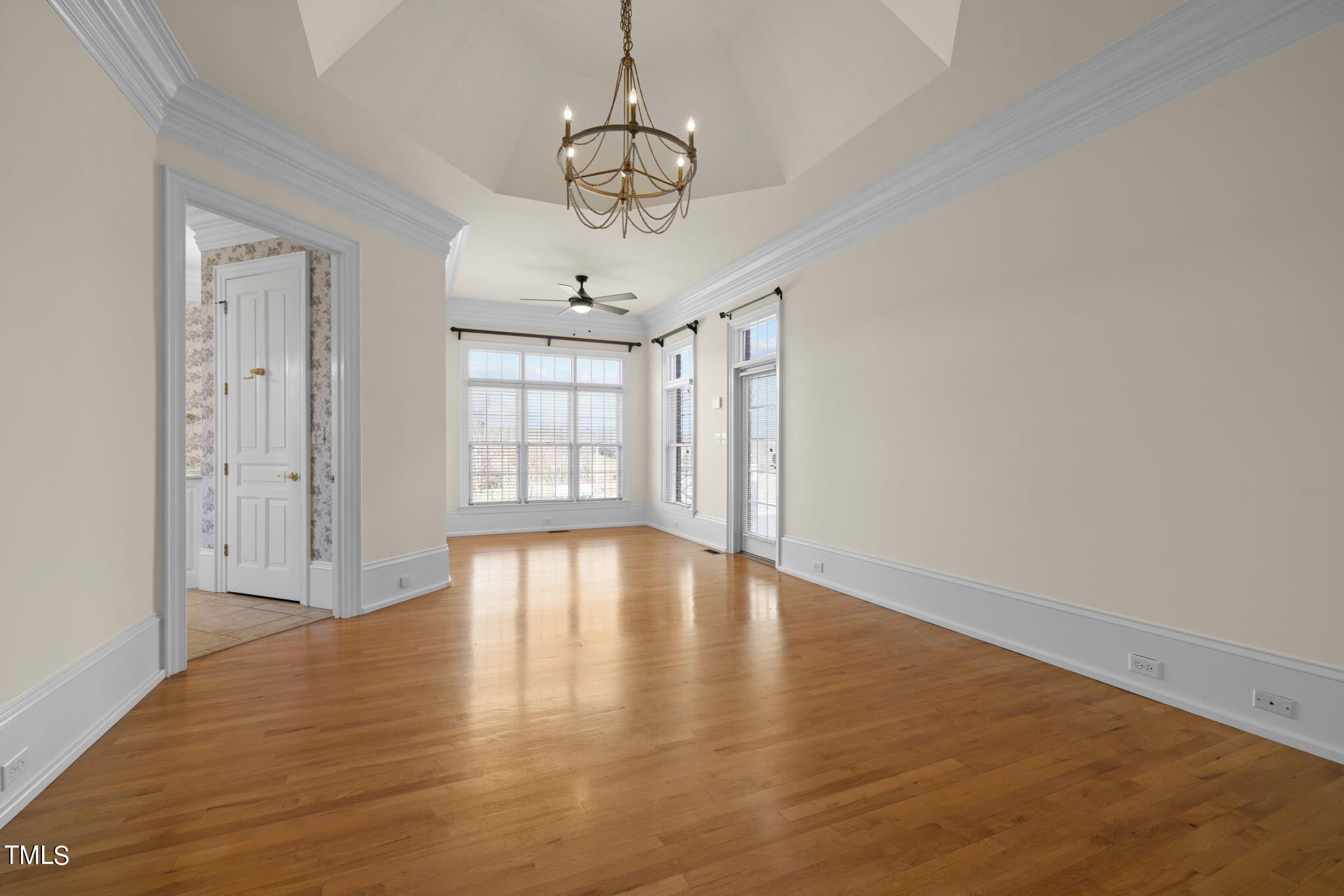 645 J Cook Road Property Photo 12