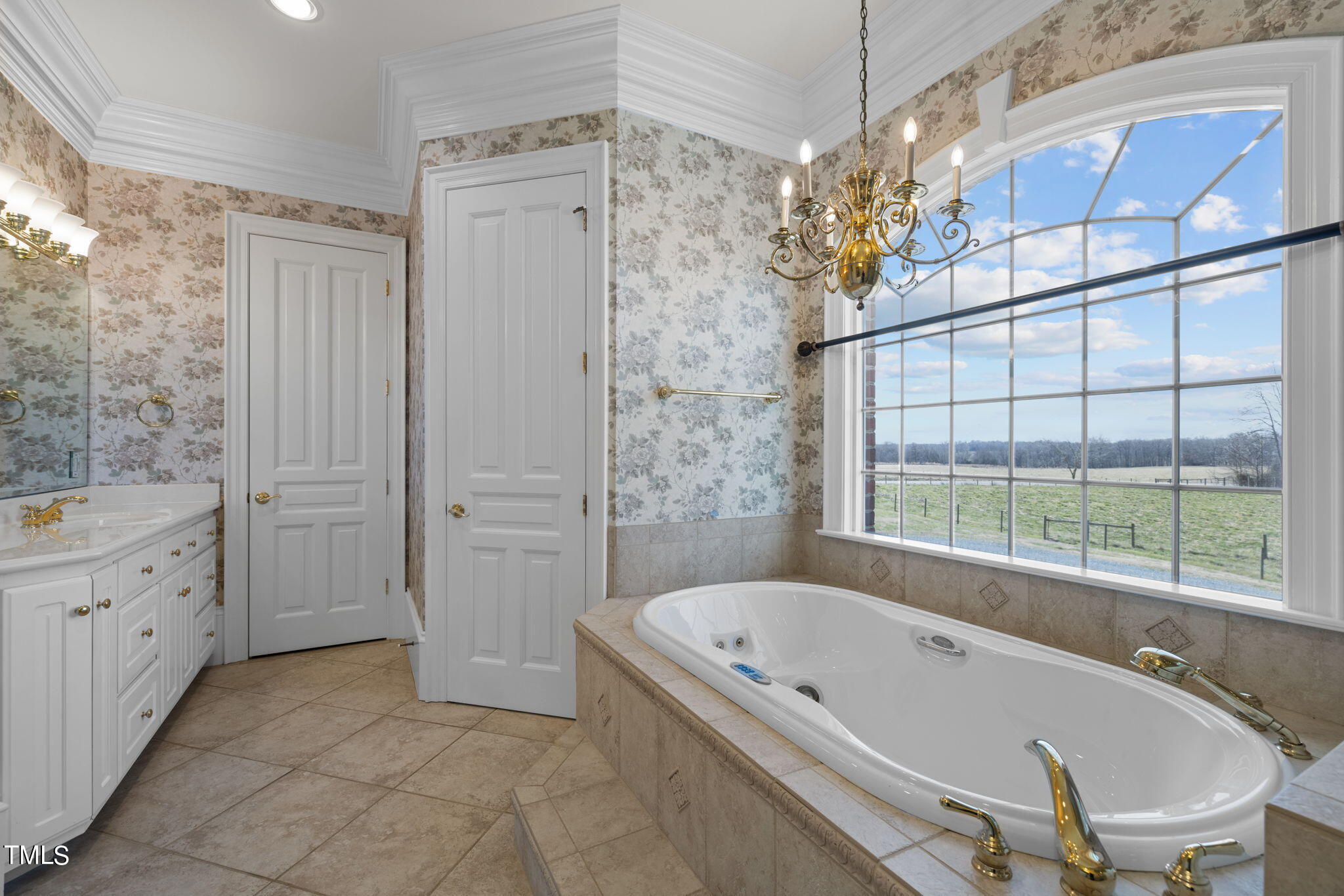 645 J Cook Road Property Photo 17