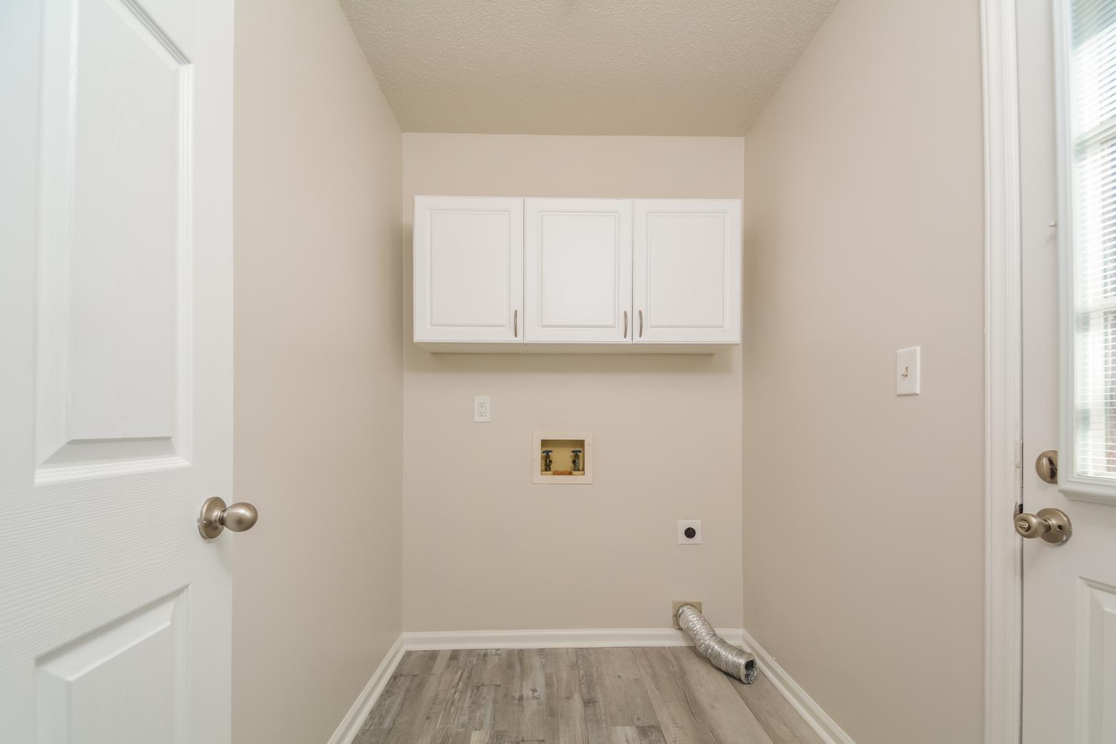 2223 Strebor Street Property Photo 5