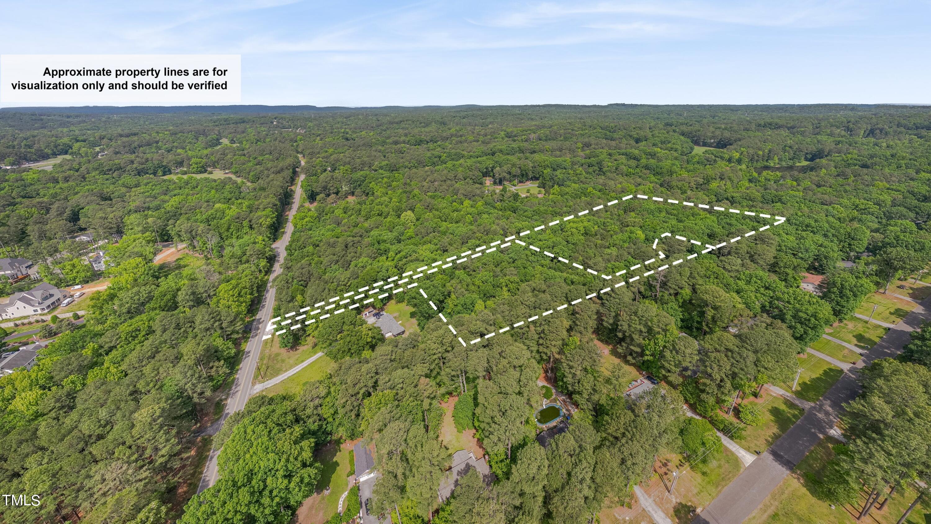 2222 Umstead Road Property Photo 14