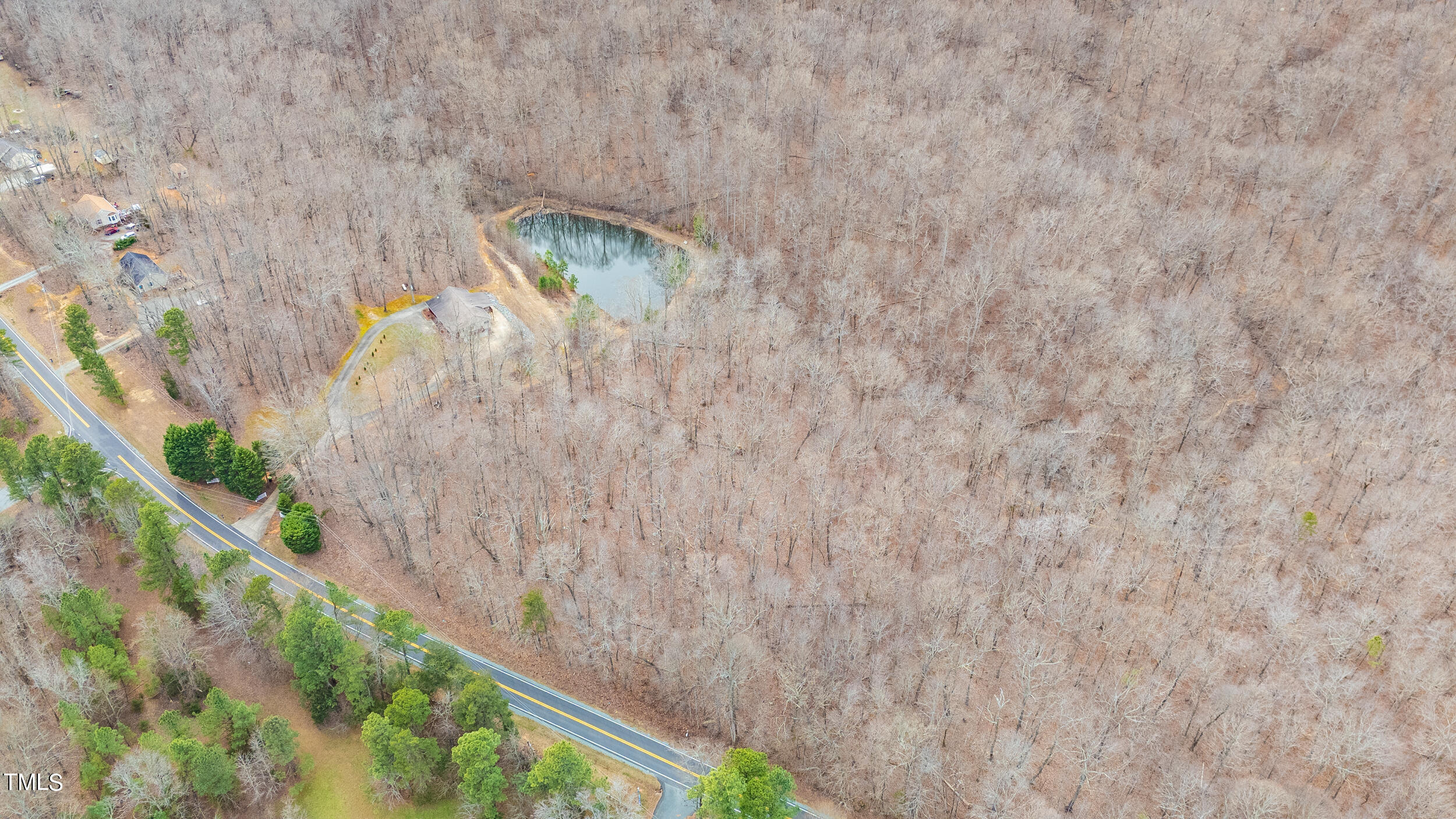 5303 Bass Mountain Road Property Photo 4