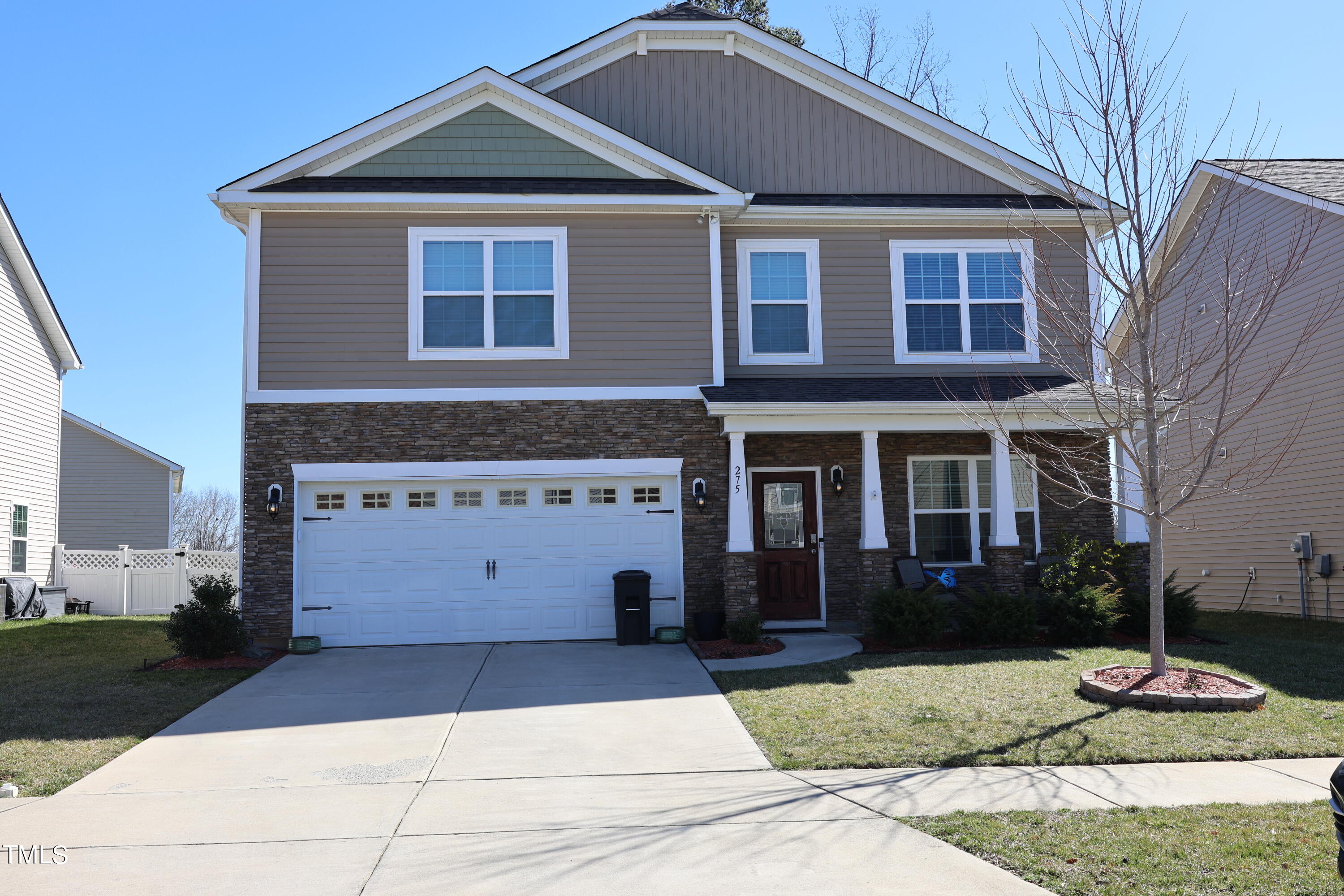 275 Sapphire Road