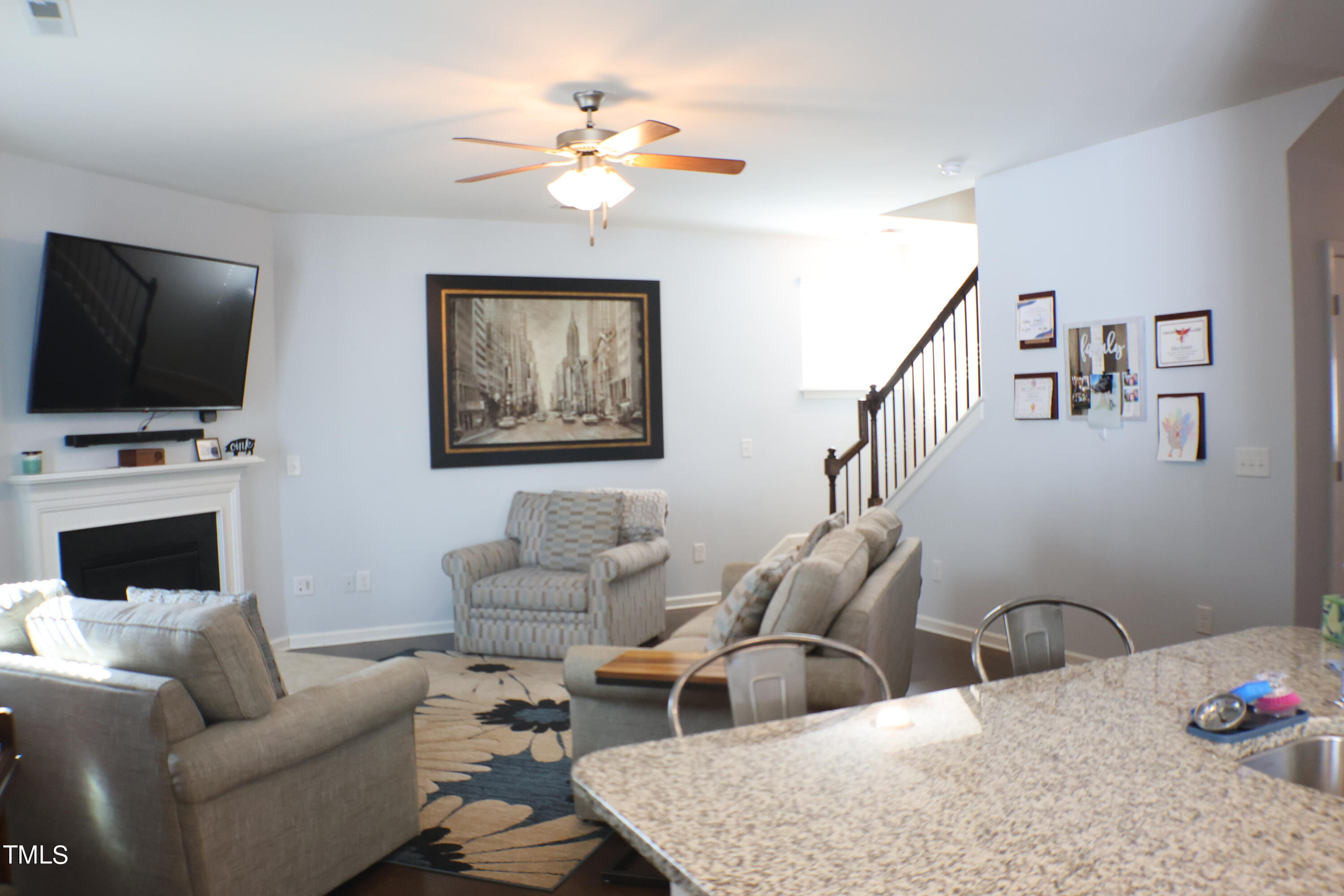 275 Sapphire Road Property Photo 6