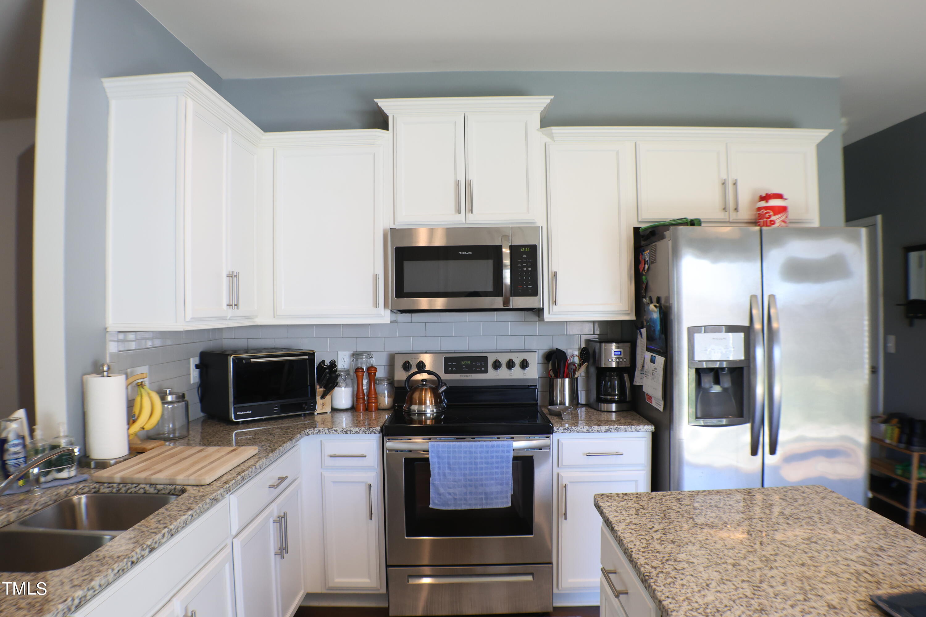 275 Sapphire Road Property Photo 10