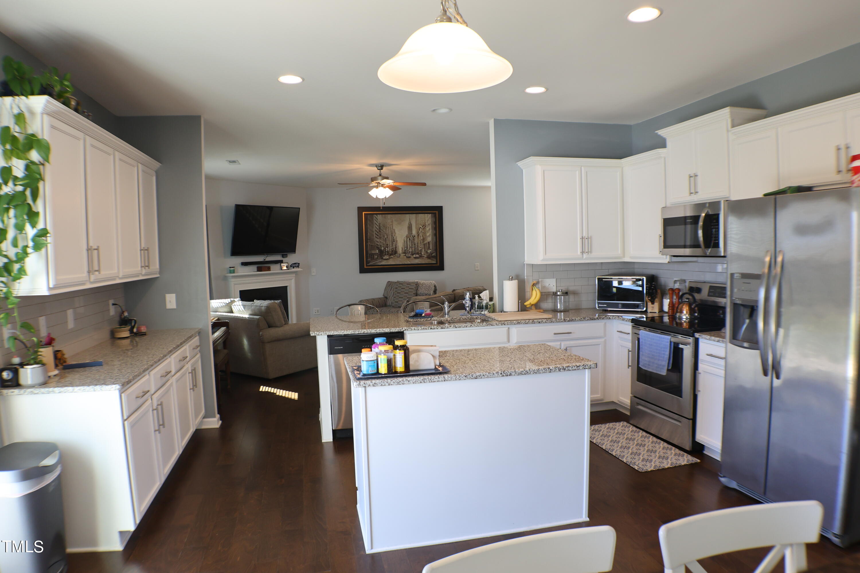 275 Sapphire Road Property Photo 11