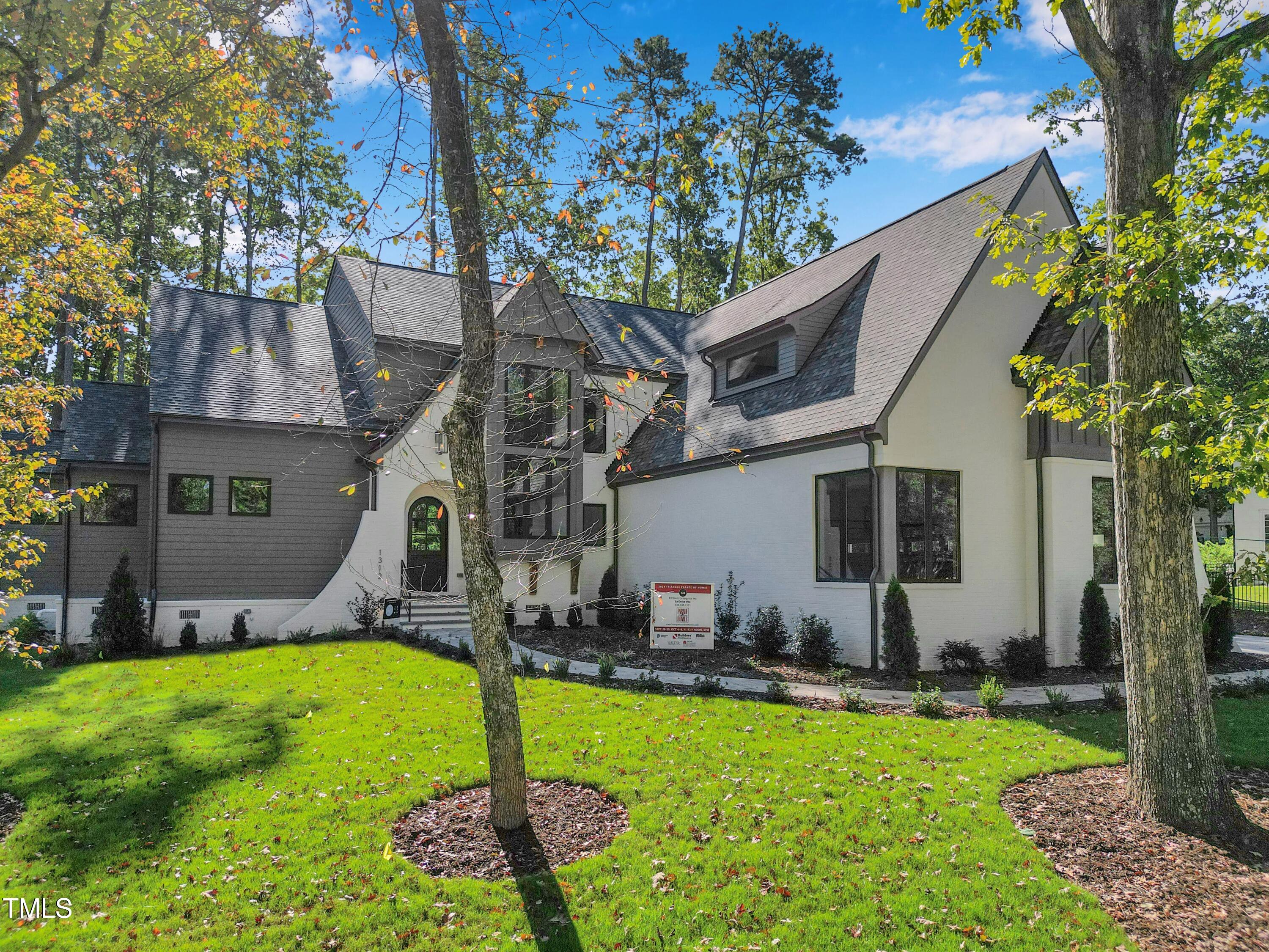 1312 Hunting Ridge Road Property Photo