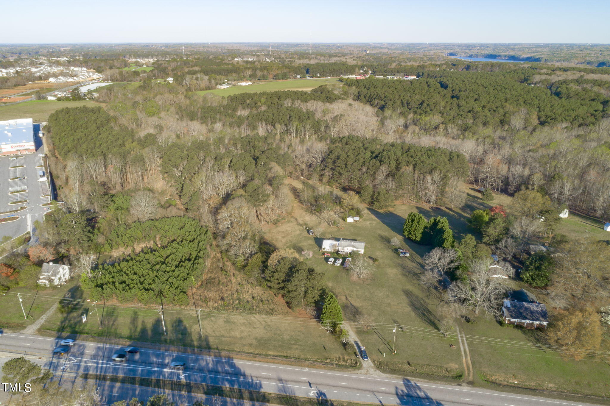 7612 Fayetteville Road Property Photo