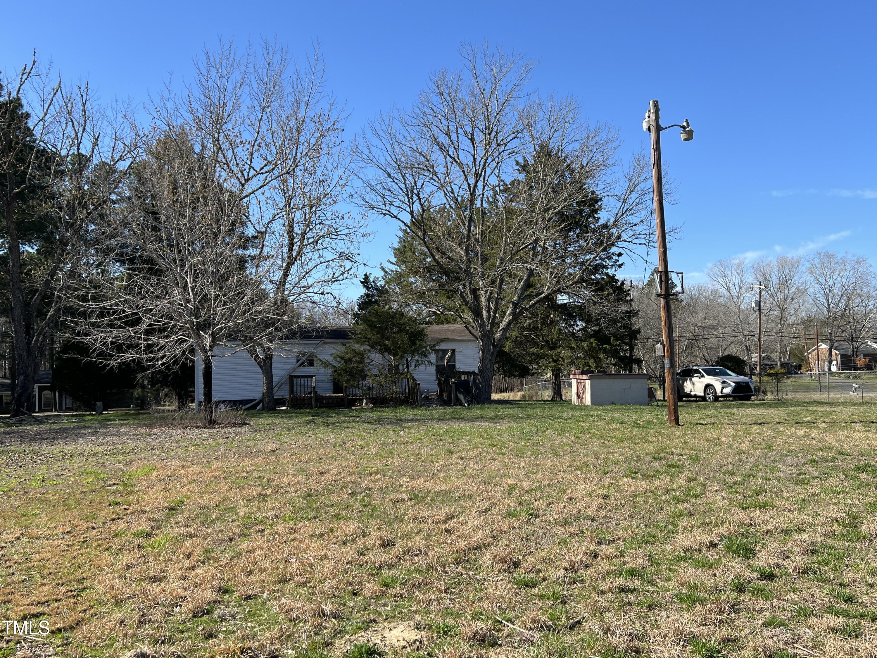 3412 Redwood Road Property Photo 1