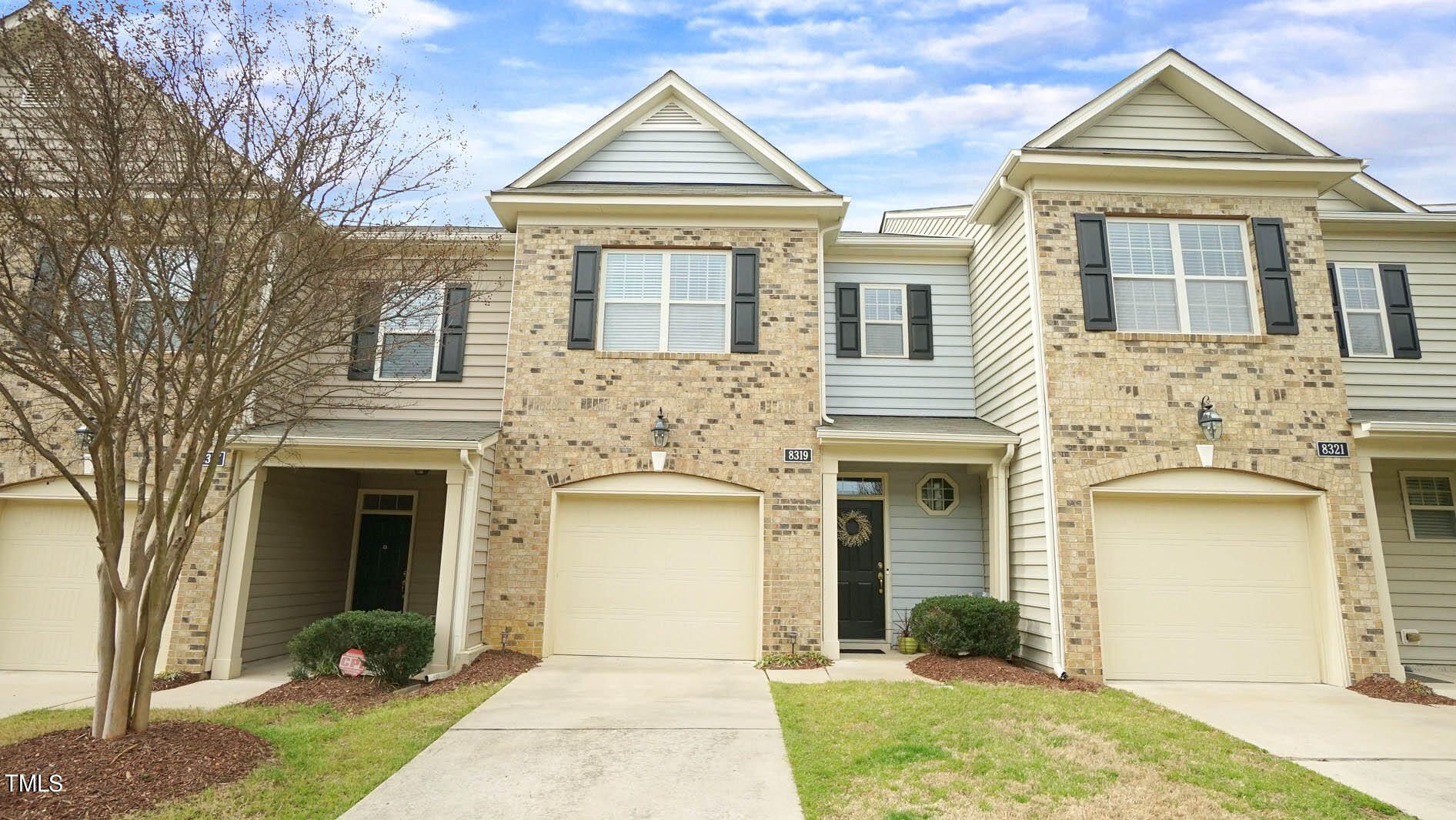 8319 Niayah Way Property Photo 1