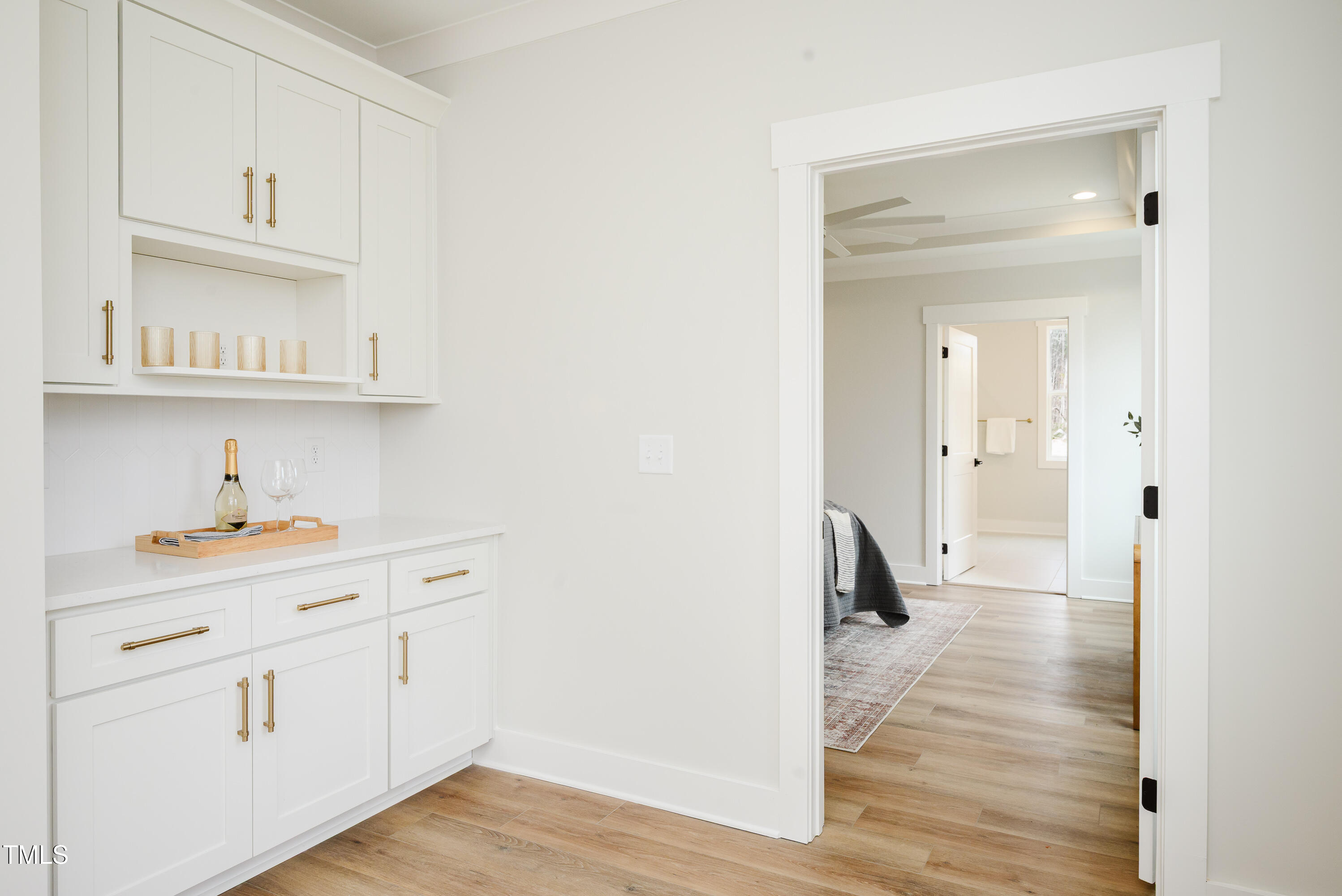30 Imperial Oaks Court Property Photo 8