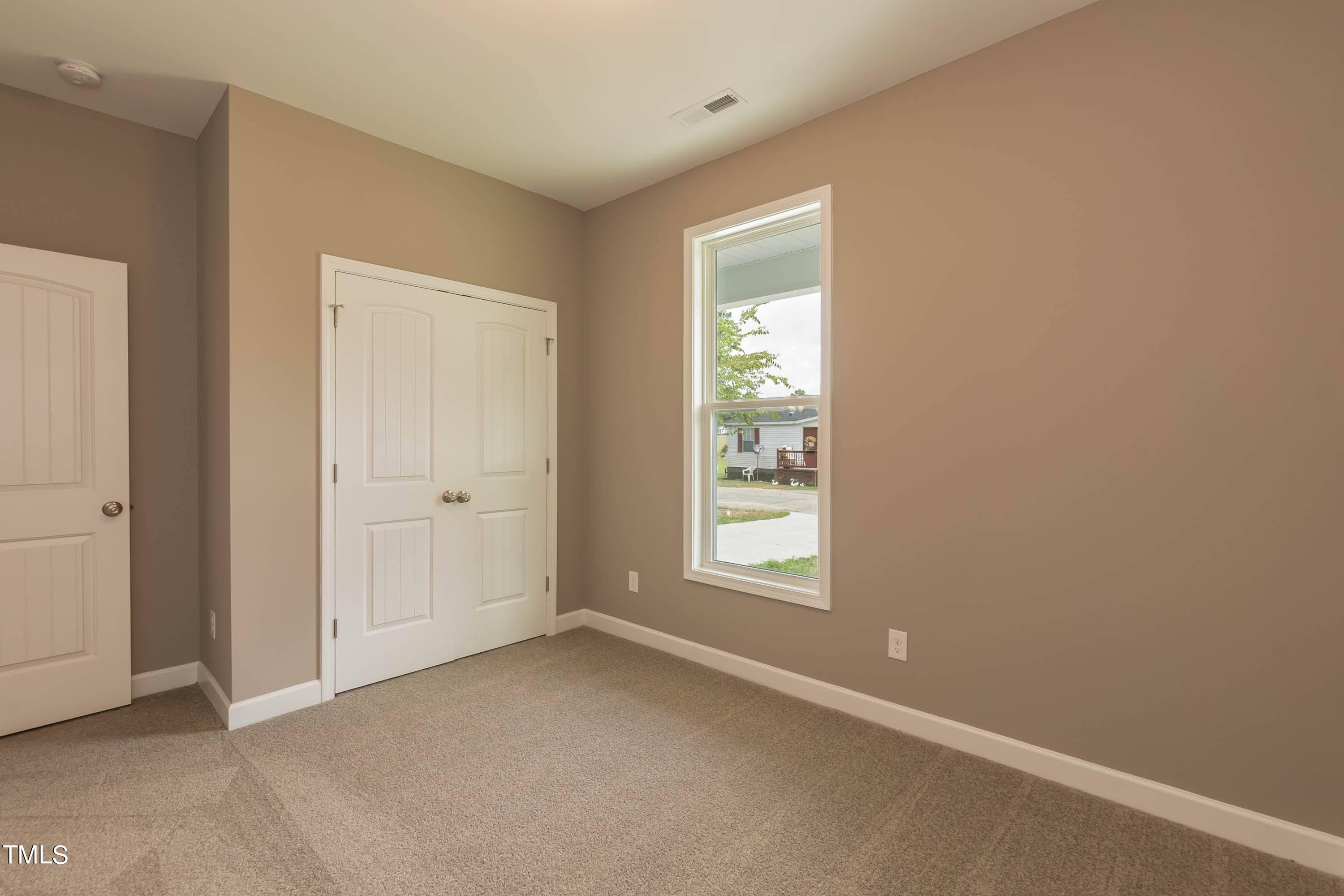809 E Edgerton Street Property Photo 16
