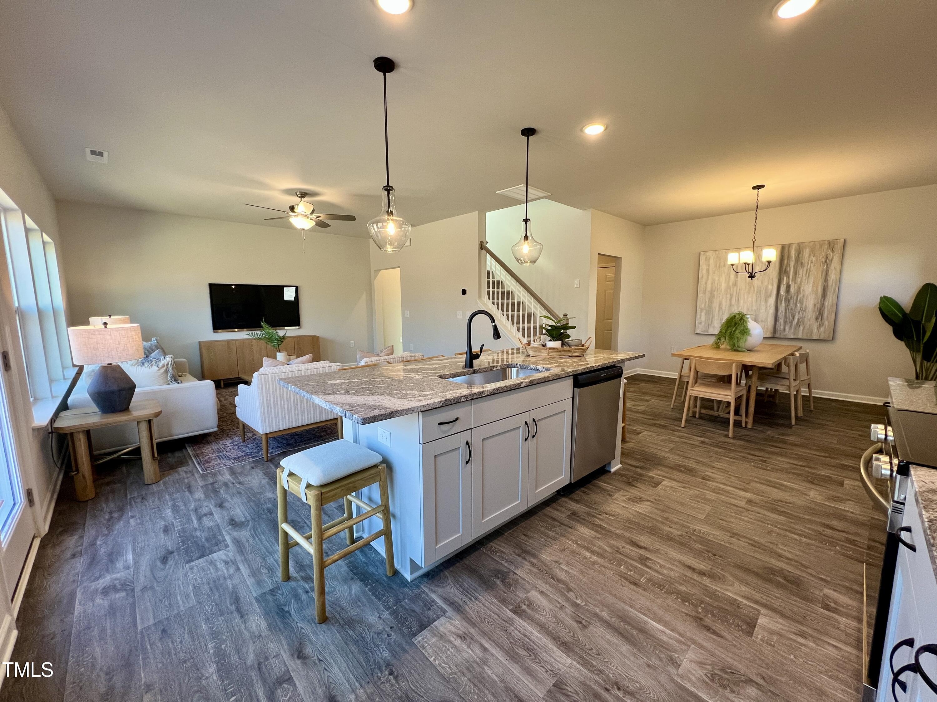 141 Beacon Hill Road # 13 Property Photo 6