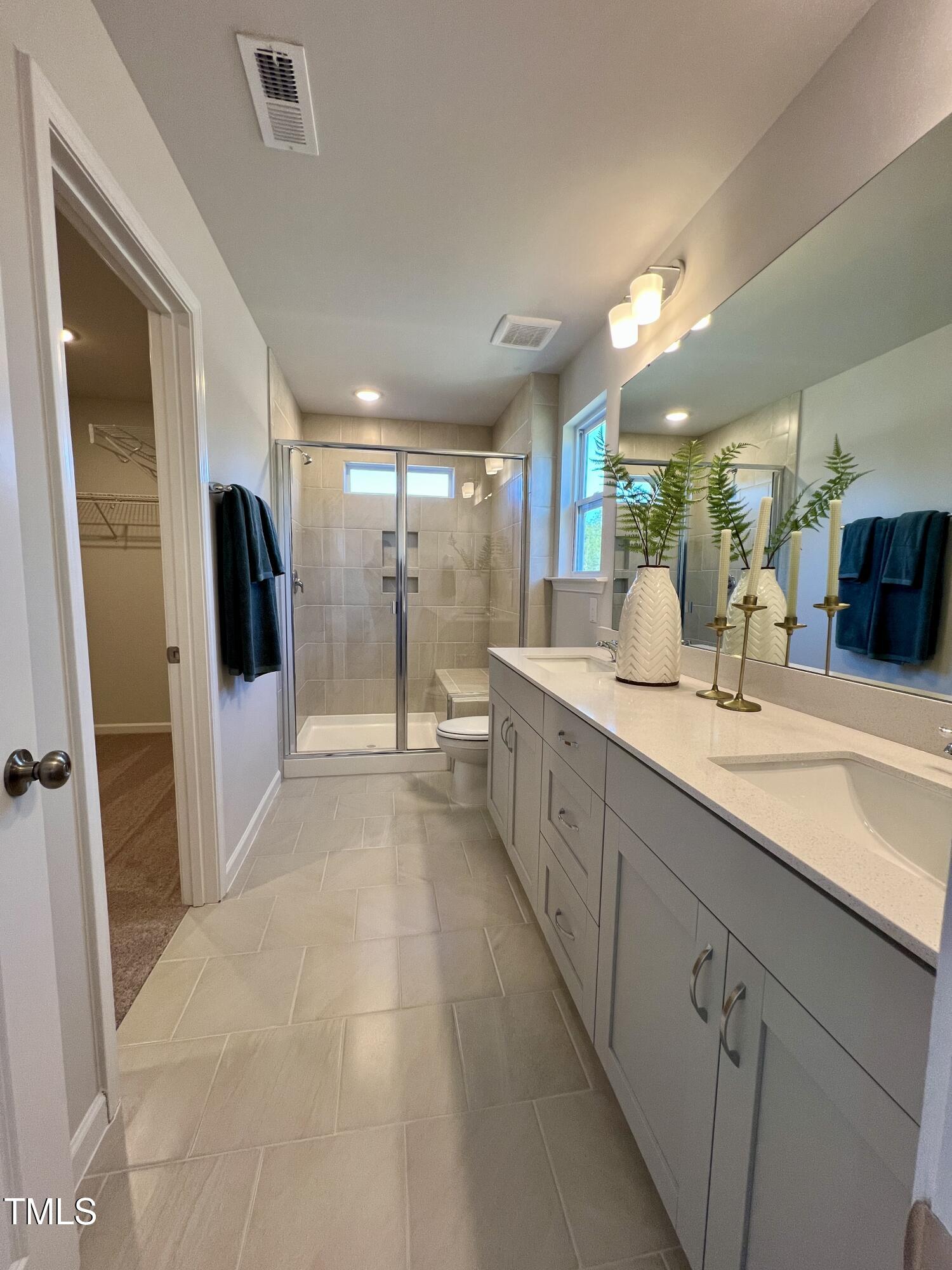 141 Beacon Hill Road # 13 Property Photo 15