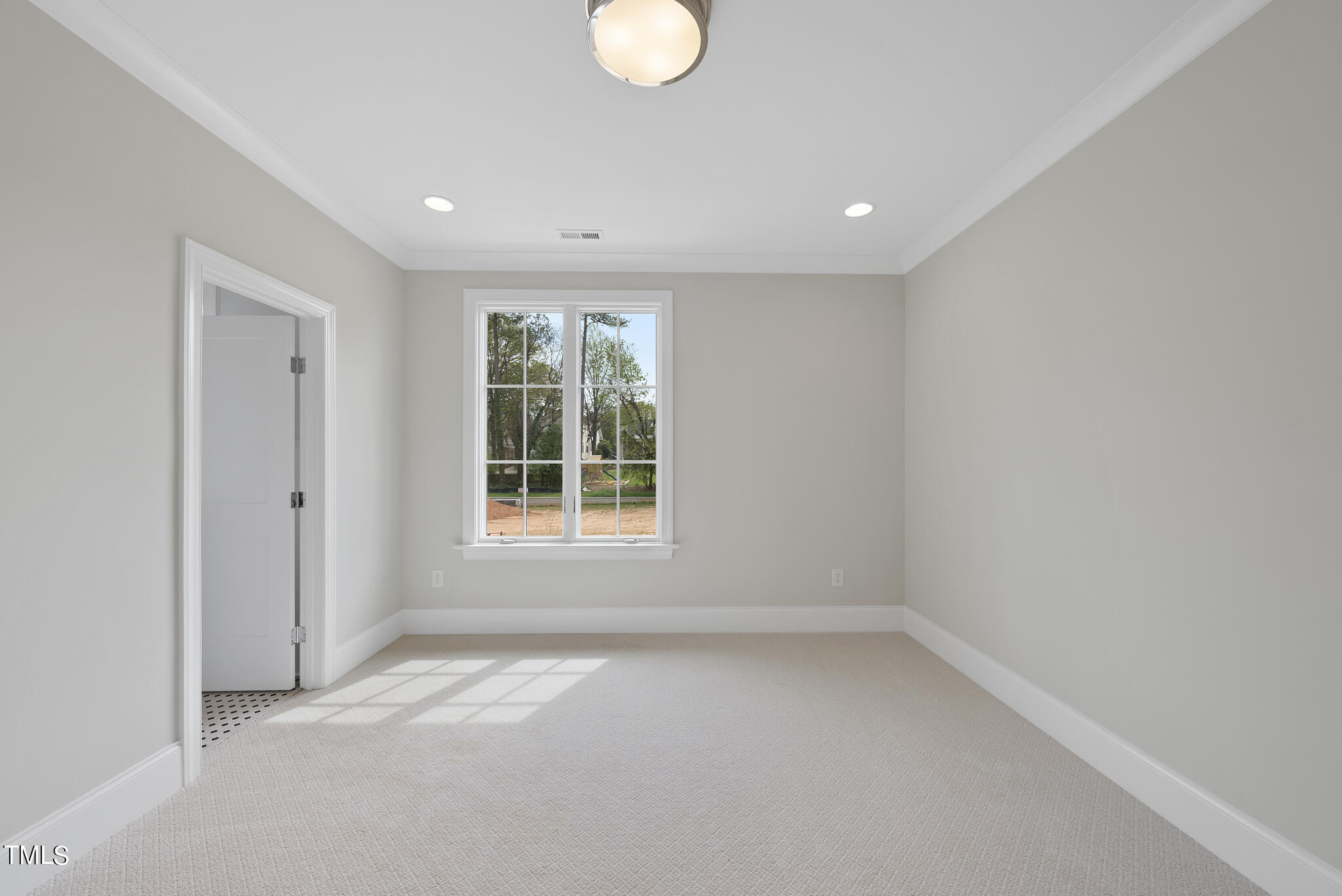 2635 Marchmont Street Property Photo 26
