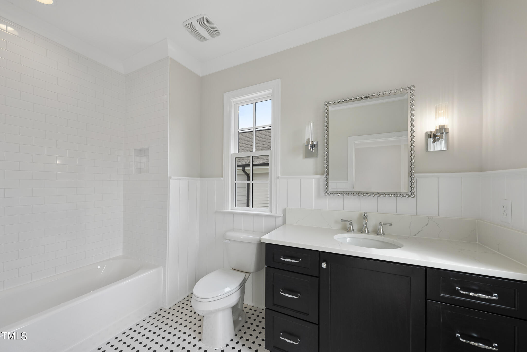 2635 Marchmont Street Property Photo 27