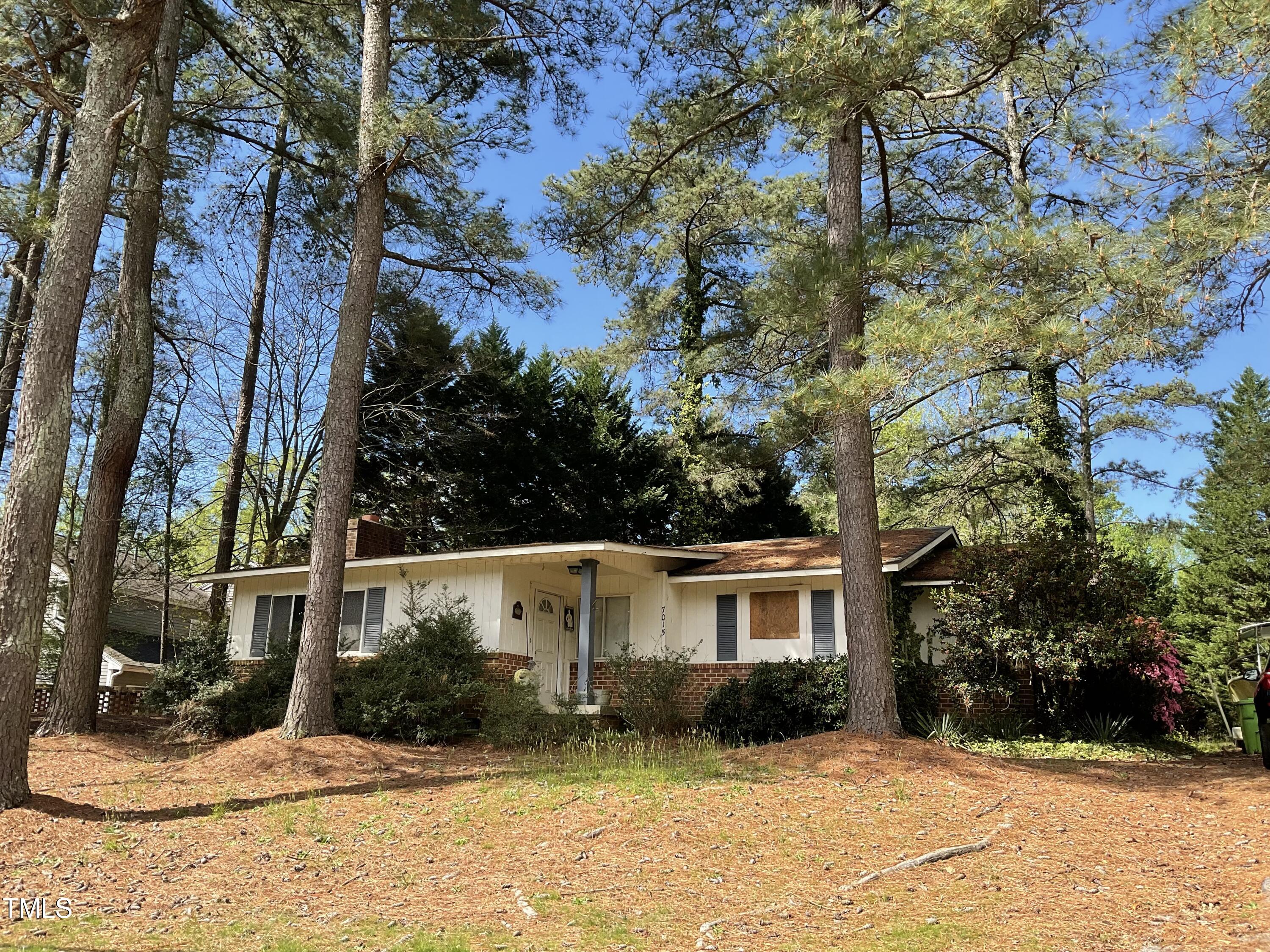 7015 Litchford Road Property Photo 2