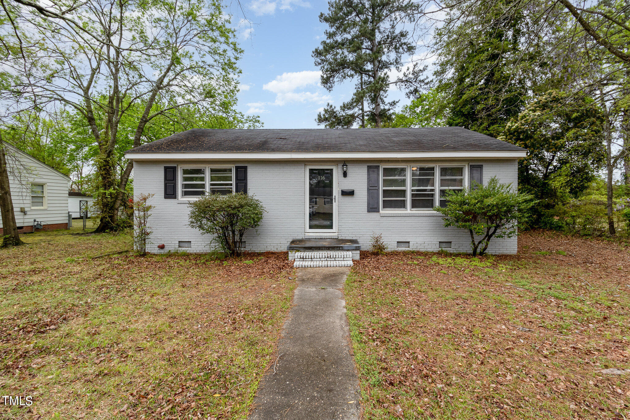 116 Hunters Circle Property Photo