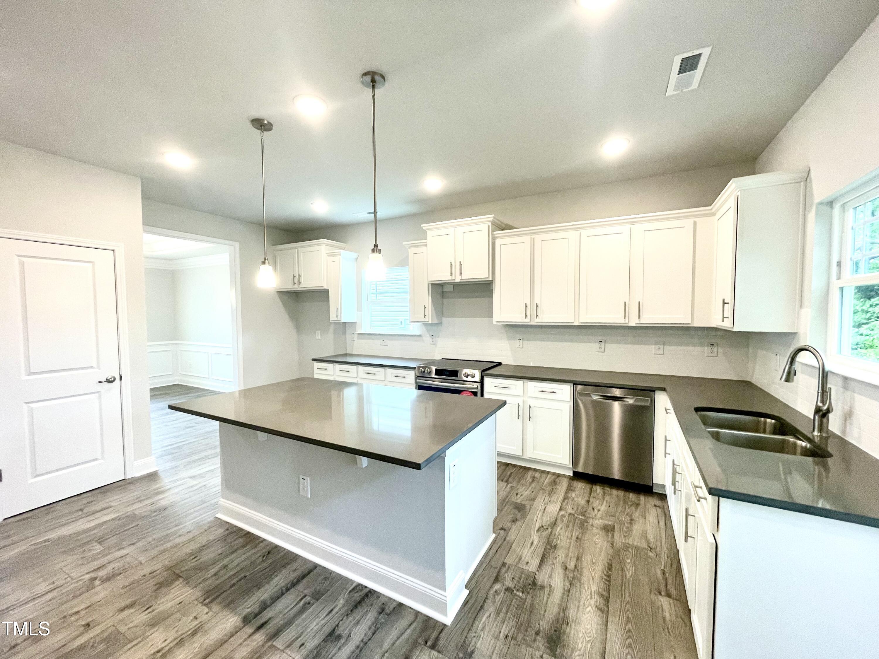 188 New Twin Branch Court Property Photo 9