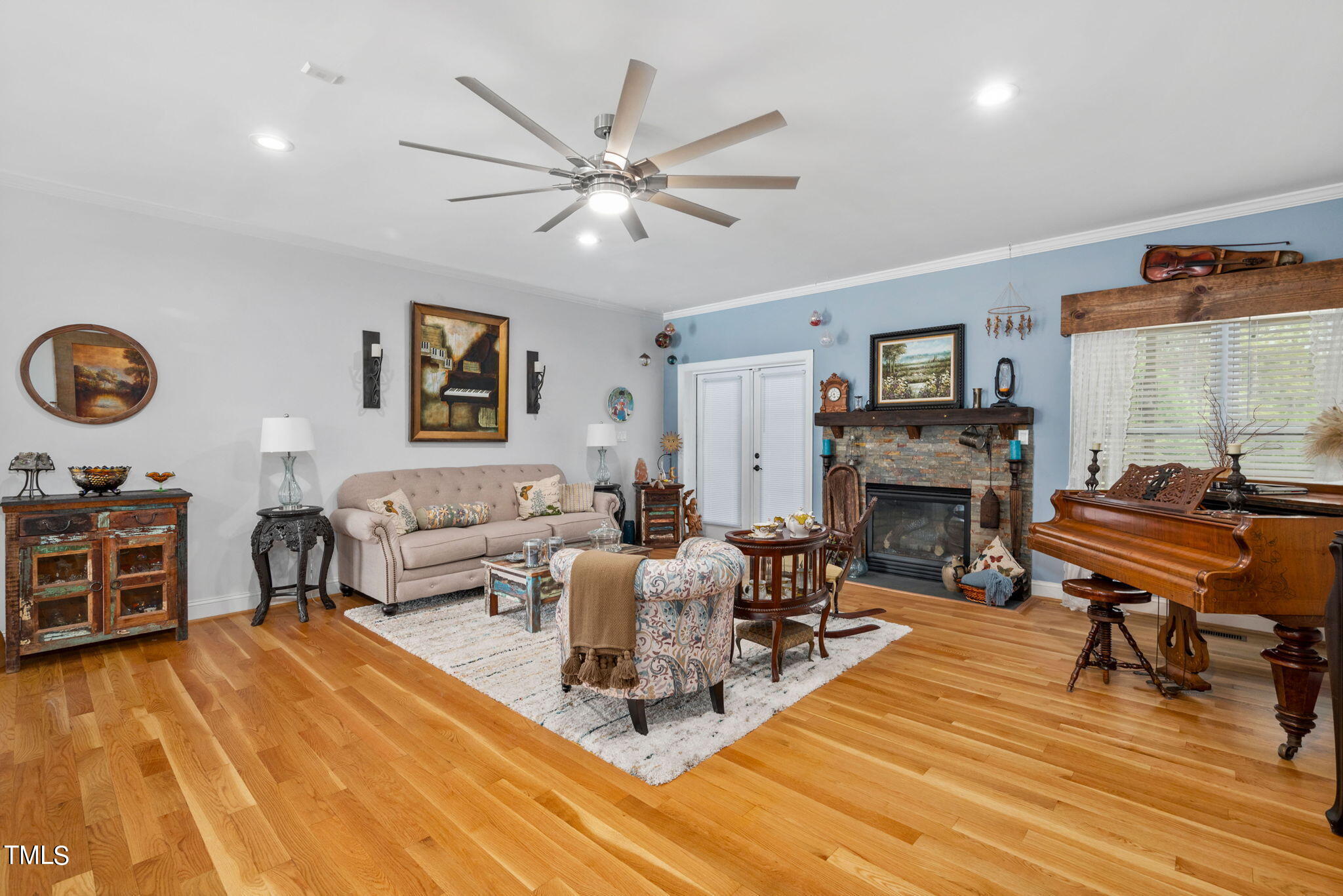 169 Skippers Landing Property Photo 6