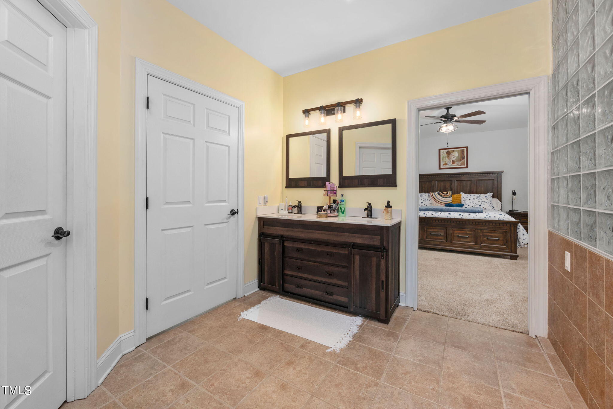 169 Skippers Landing Property Photo 17
