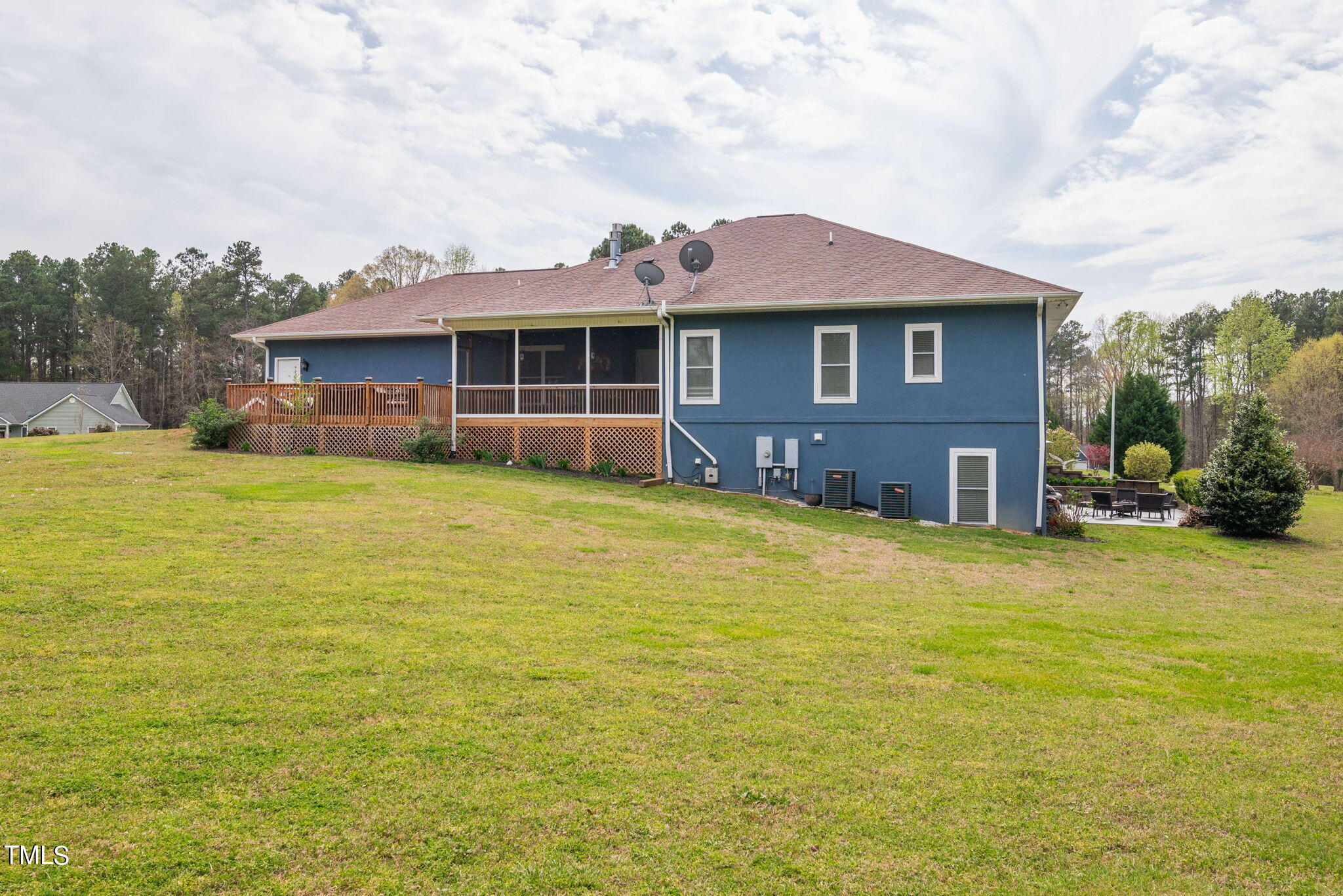 169 Skippers Landing Property Photo 48