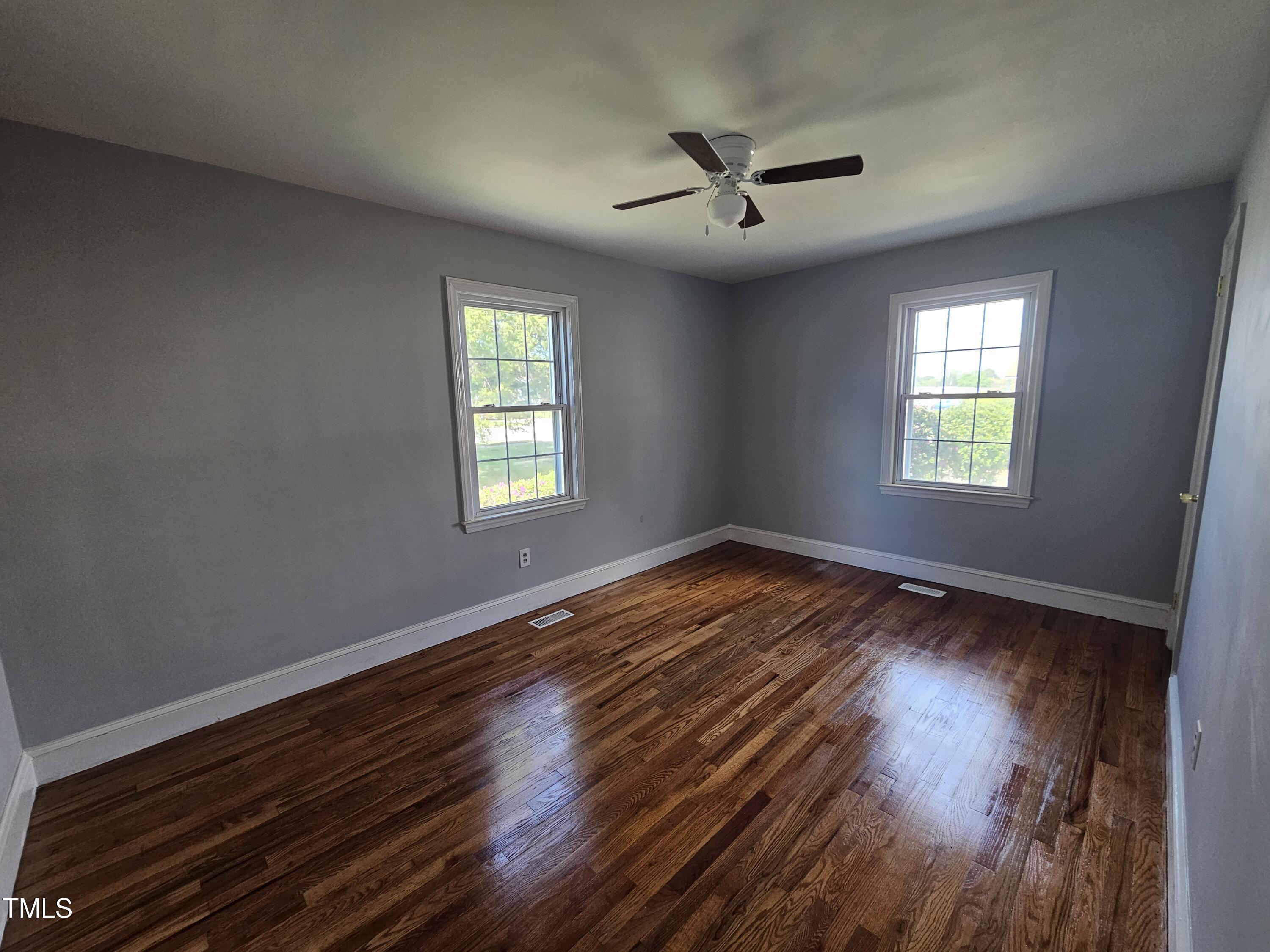 910 Marshall Street Property Photo 18