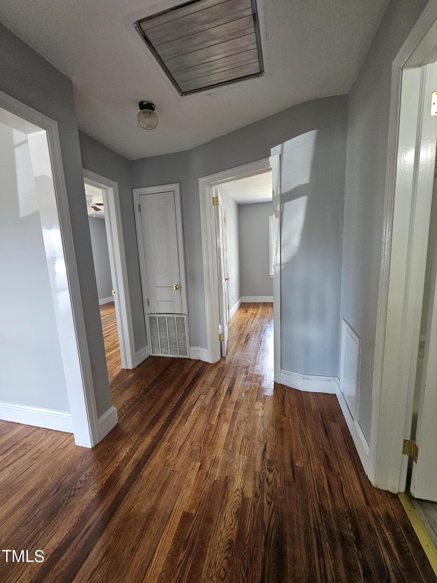 910 Marshall Street Property Photo 19