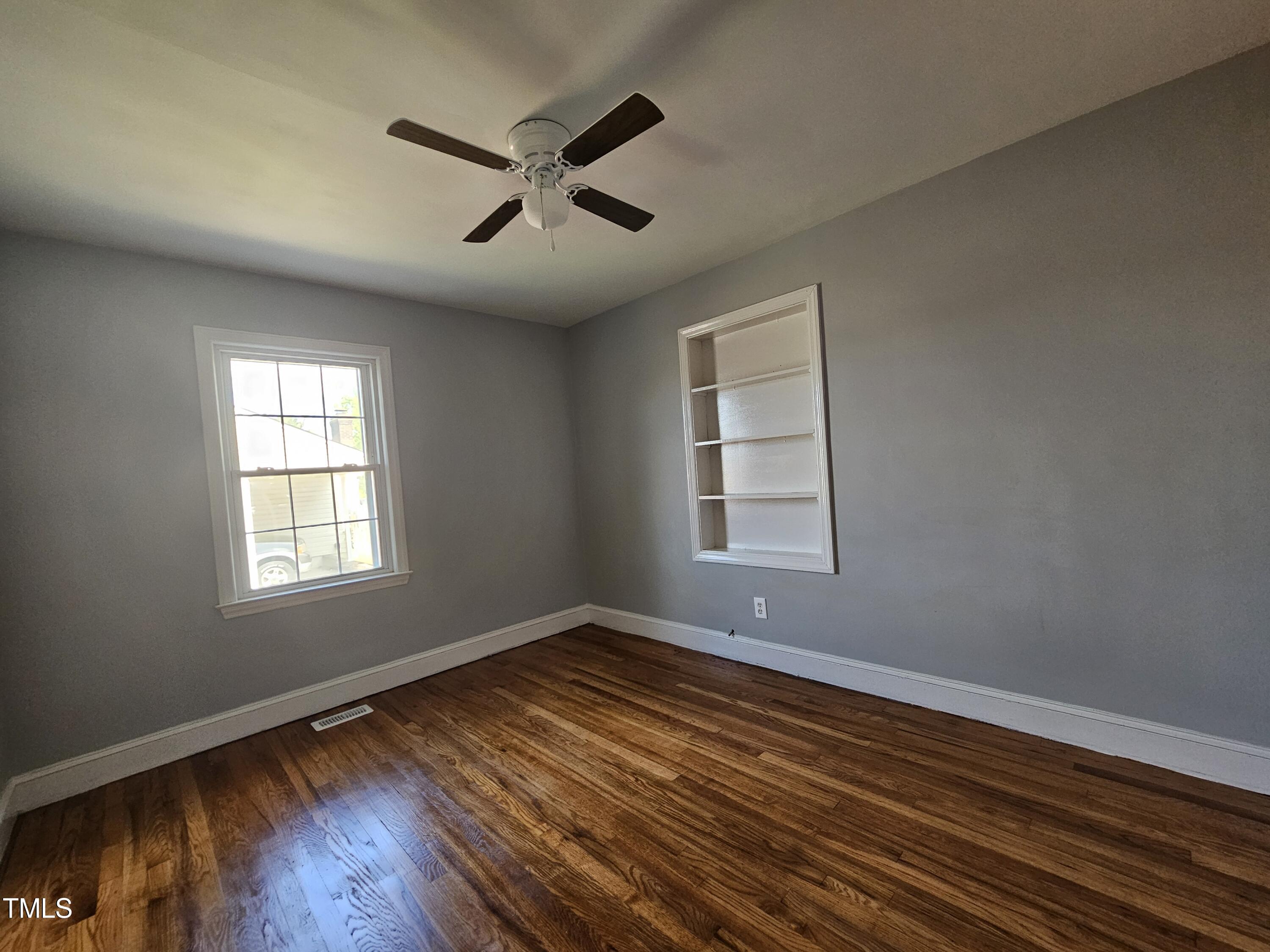 910 Marshall Street Property Photo 21