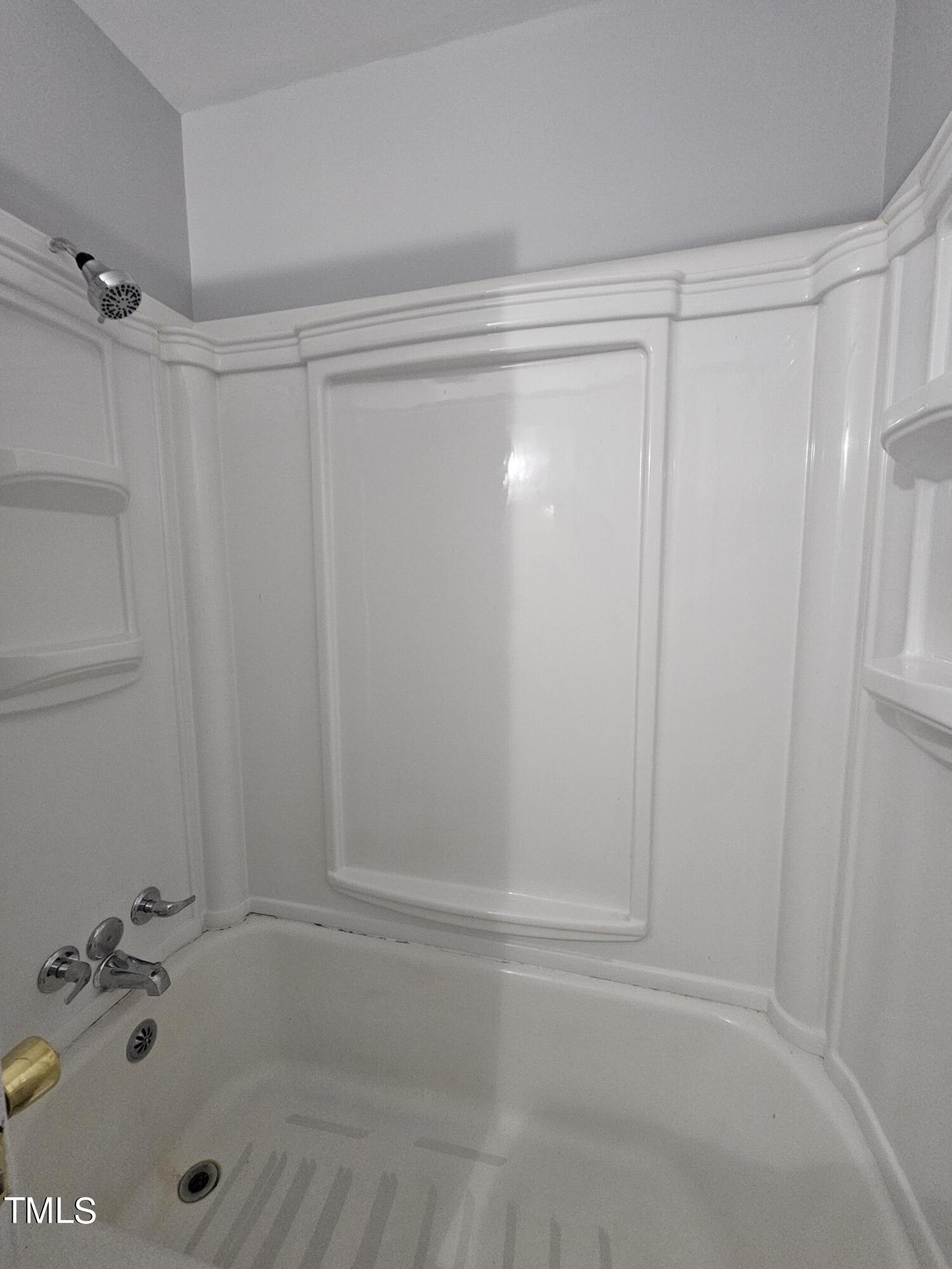 910 Marshall Street Property Photo 25