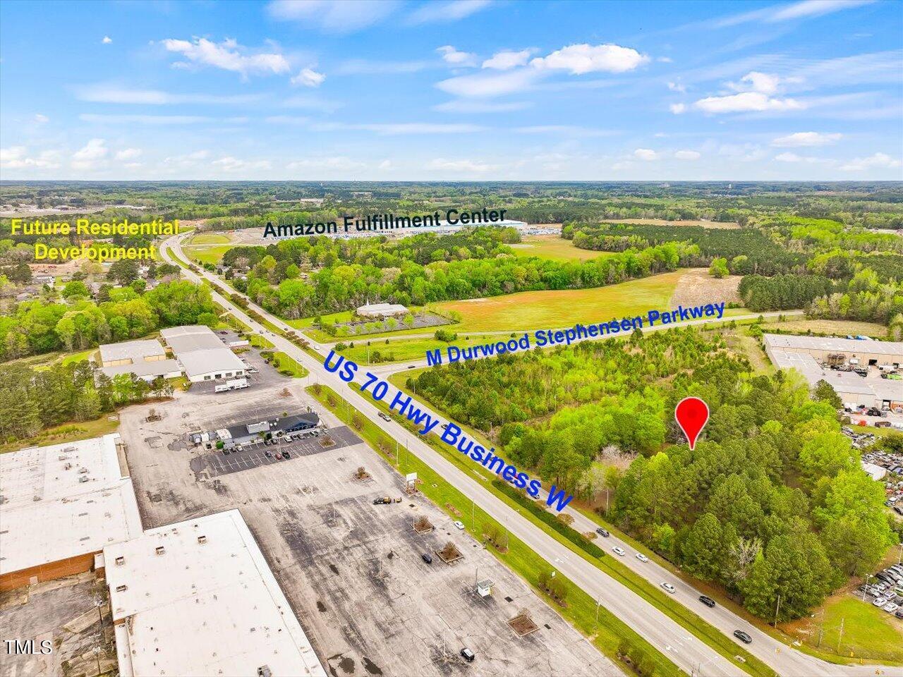 1558 W Market Street Property Photo 7