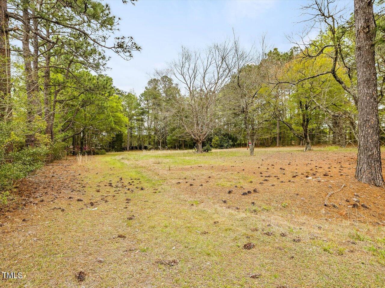 1558 W Market Street Property Photo 9