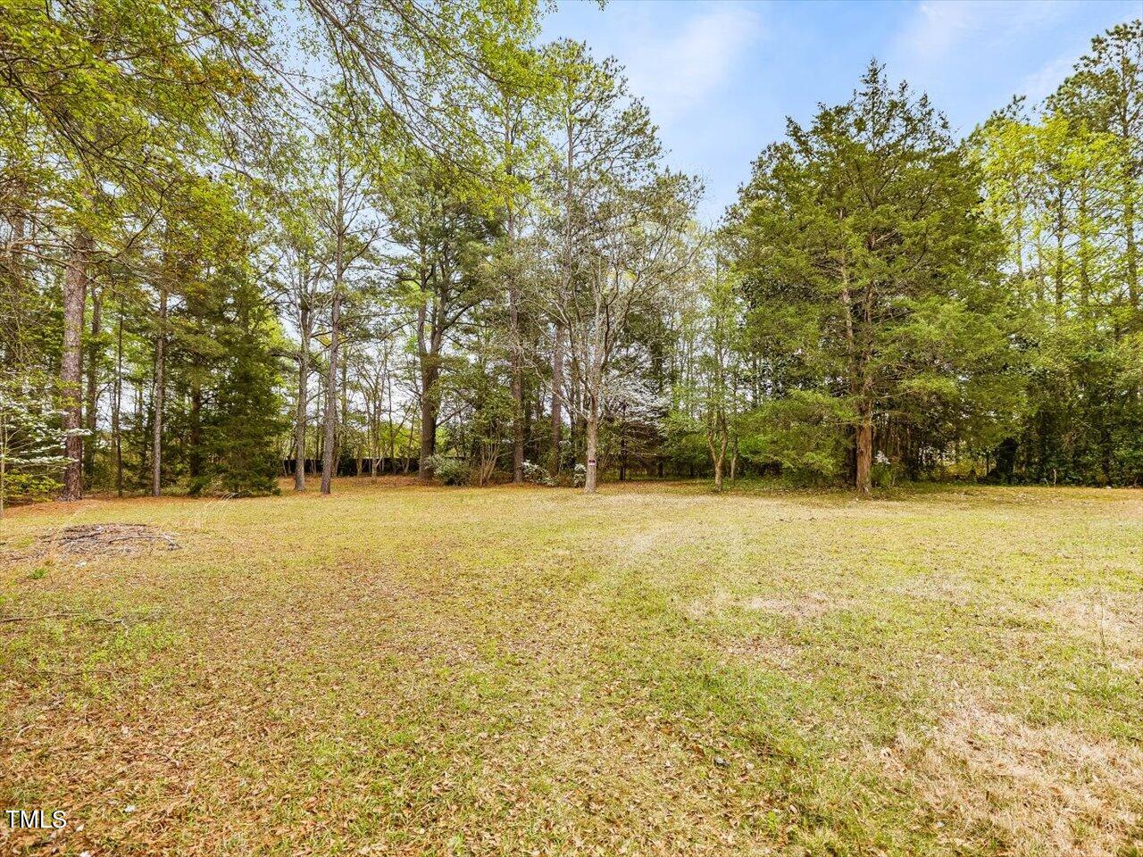 1558 W Market Street Property Photo 11