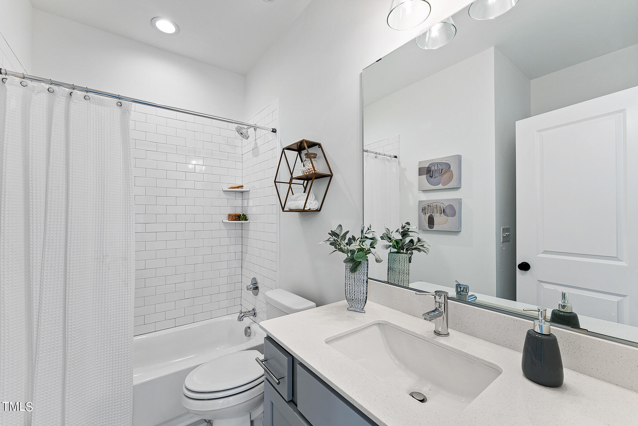 4811 Gossamer Lane # 101 Property Photo 17