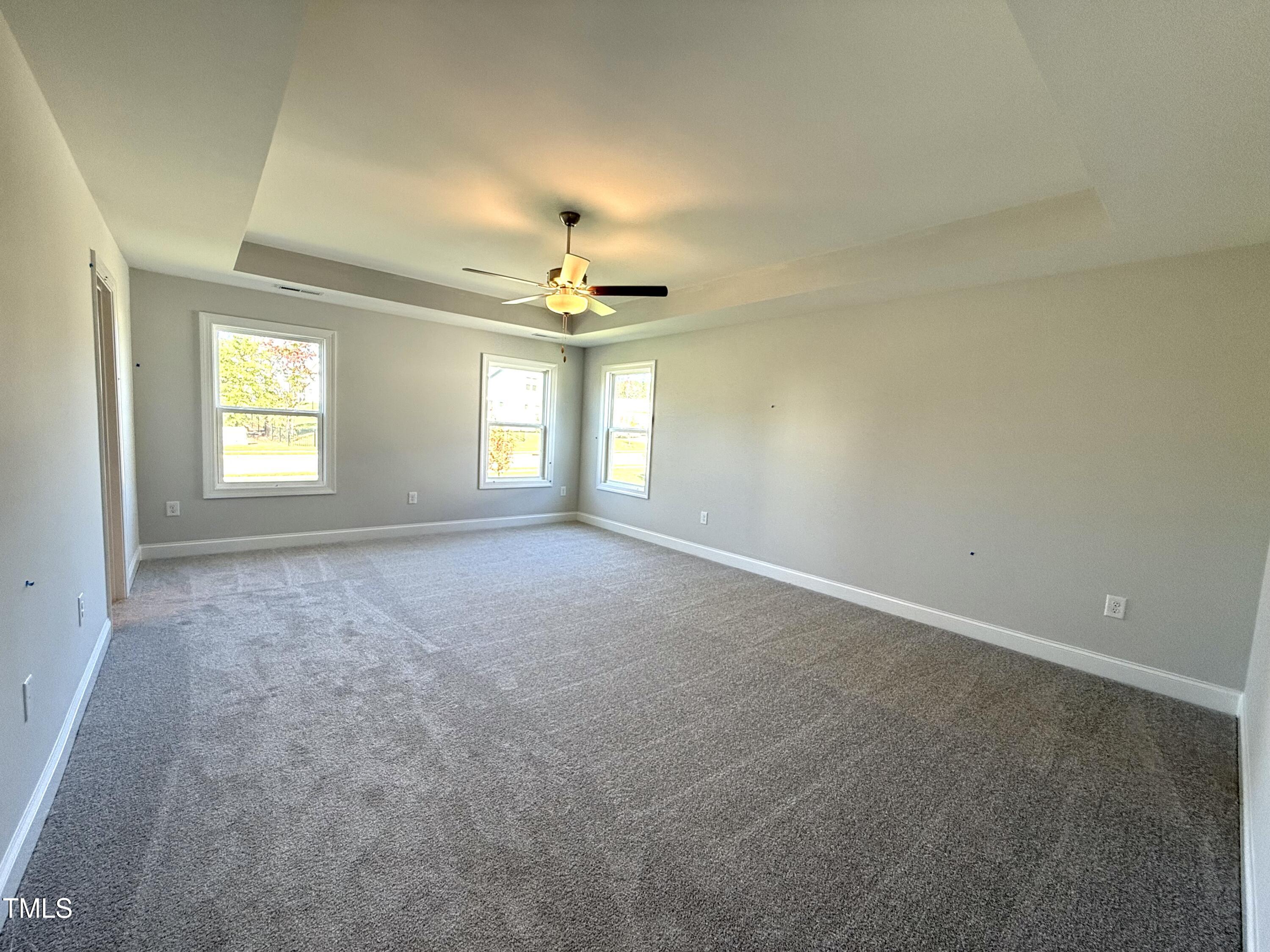 512 Jones Bluff Way Property Photo 11