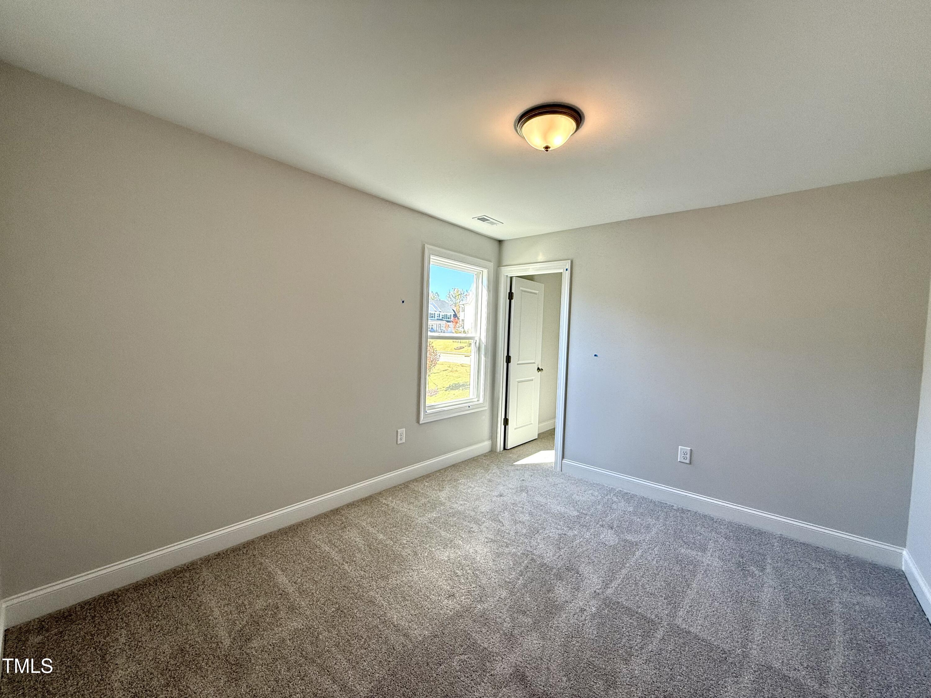 512 Jones Bluff Way Property Photo 15
