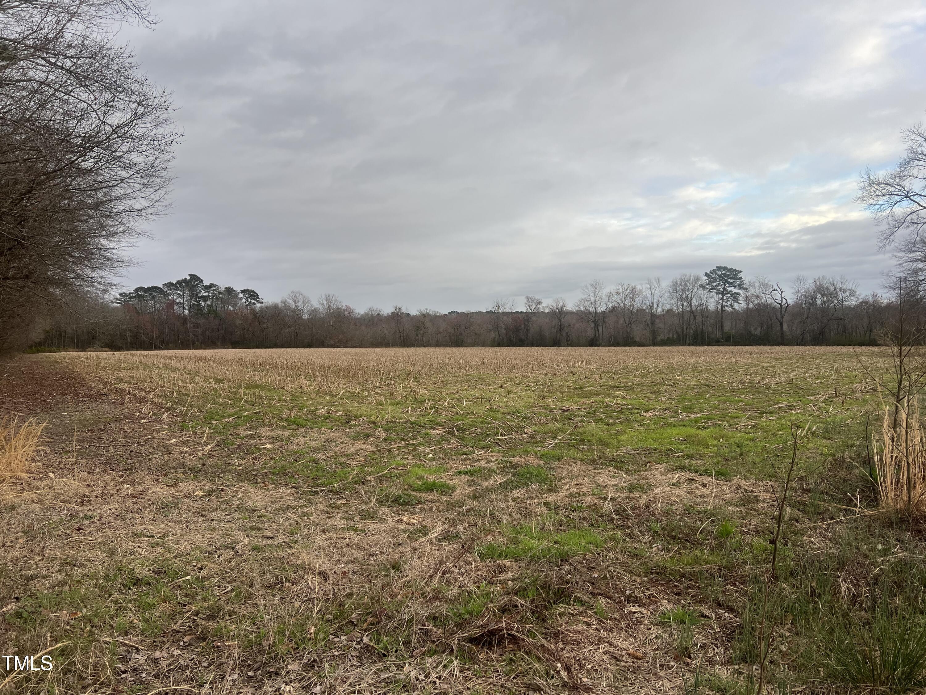 733 Federal Road Property Photo 4
