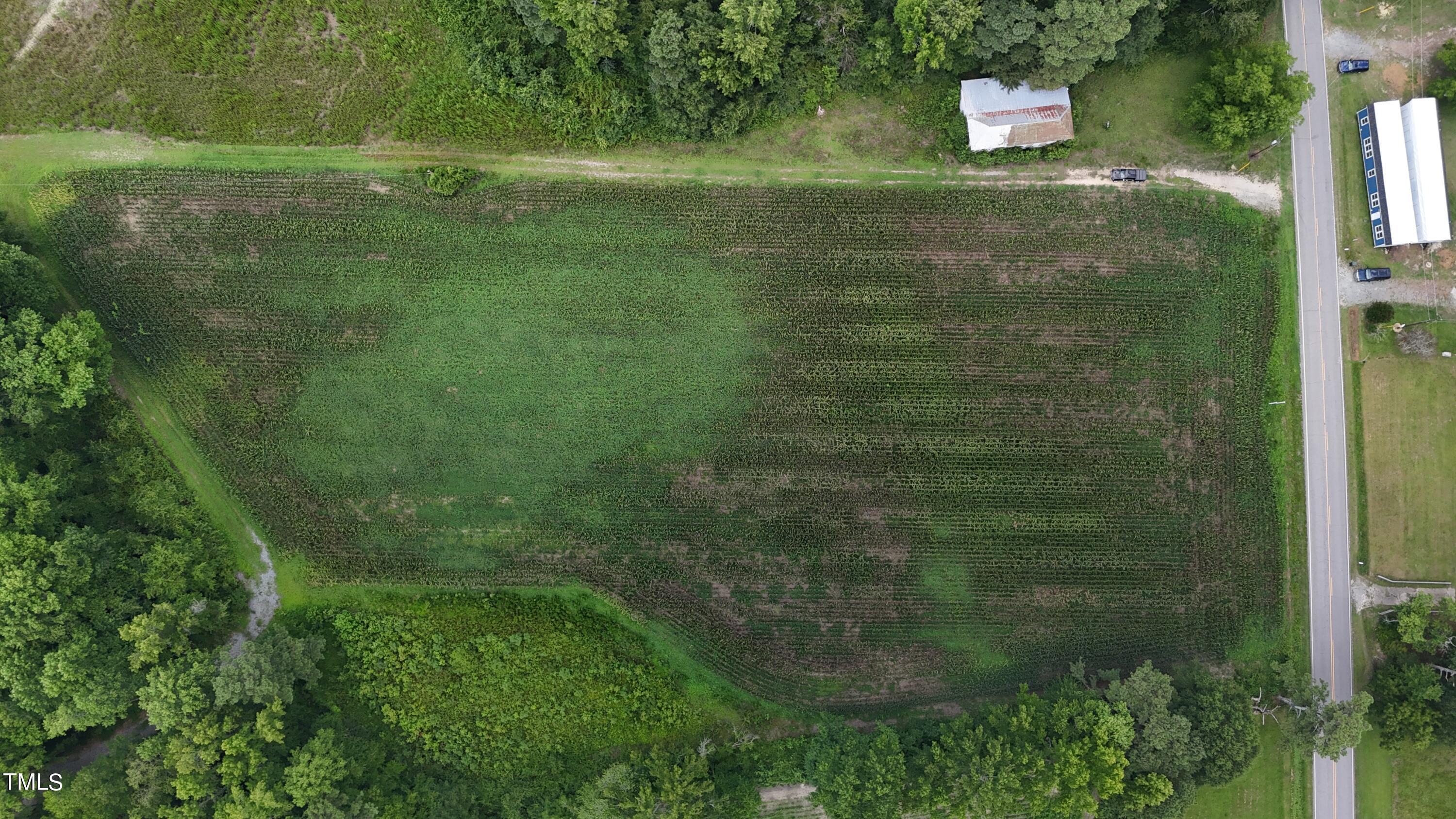 733 Federal Road Property Photo 10