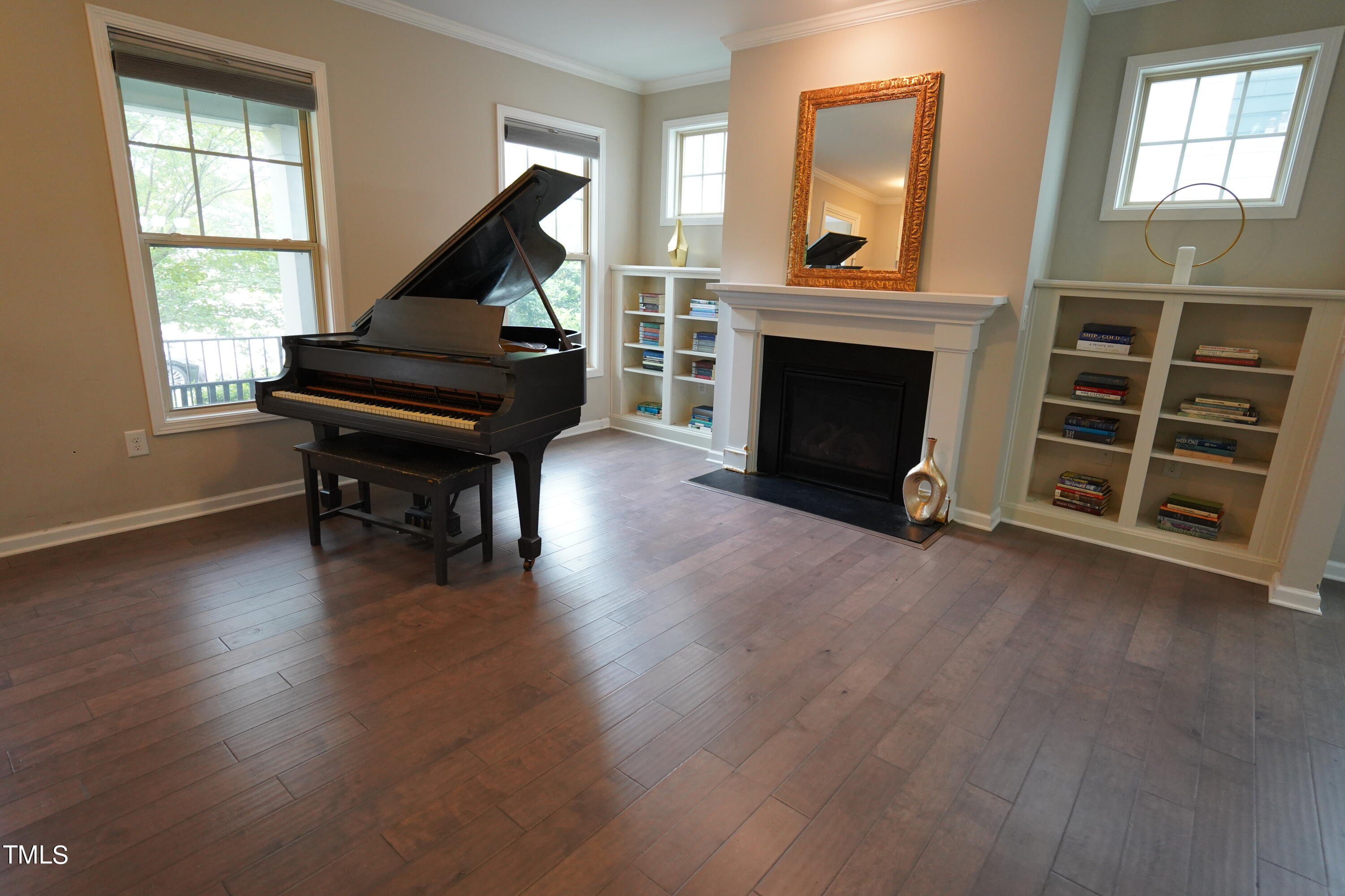 901 Wildflower Ridge Road Property Photo 3