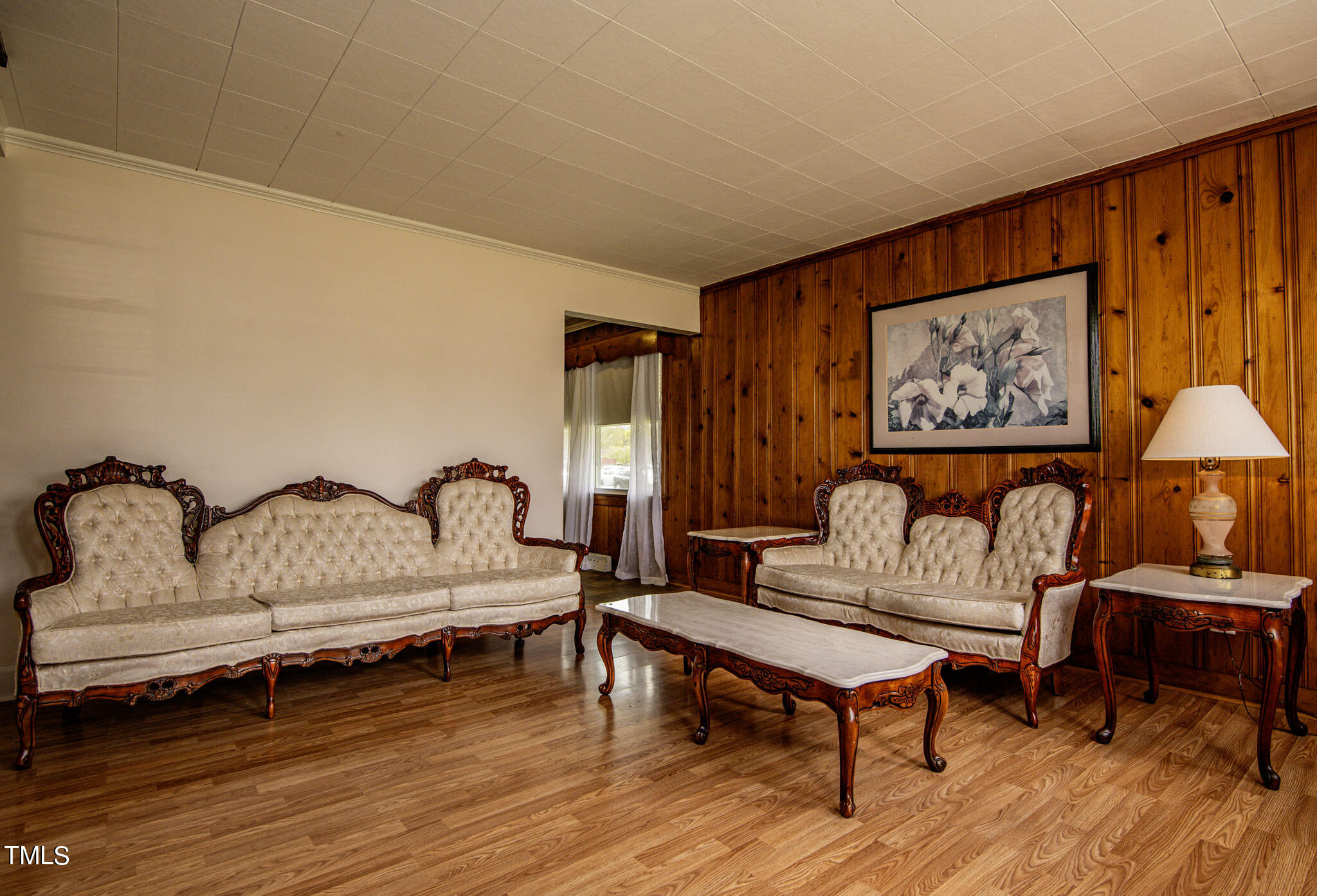 1309 Bolling Road Property Photo 6